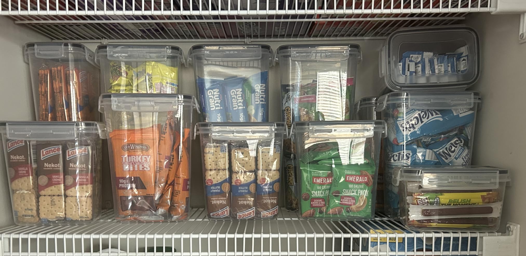 Airtight Food Storage Containers with Lids, Vtopmart 24 pcs Plastic Kitchen and Pantry Organization Canisters for Cereal, Dry Food, Flour and Sugar, BPA Free, Includes 24 Labels，Black - Customer Photo 2