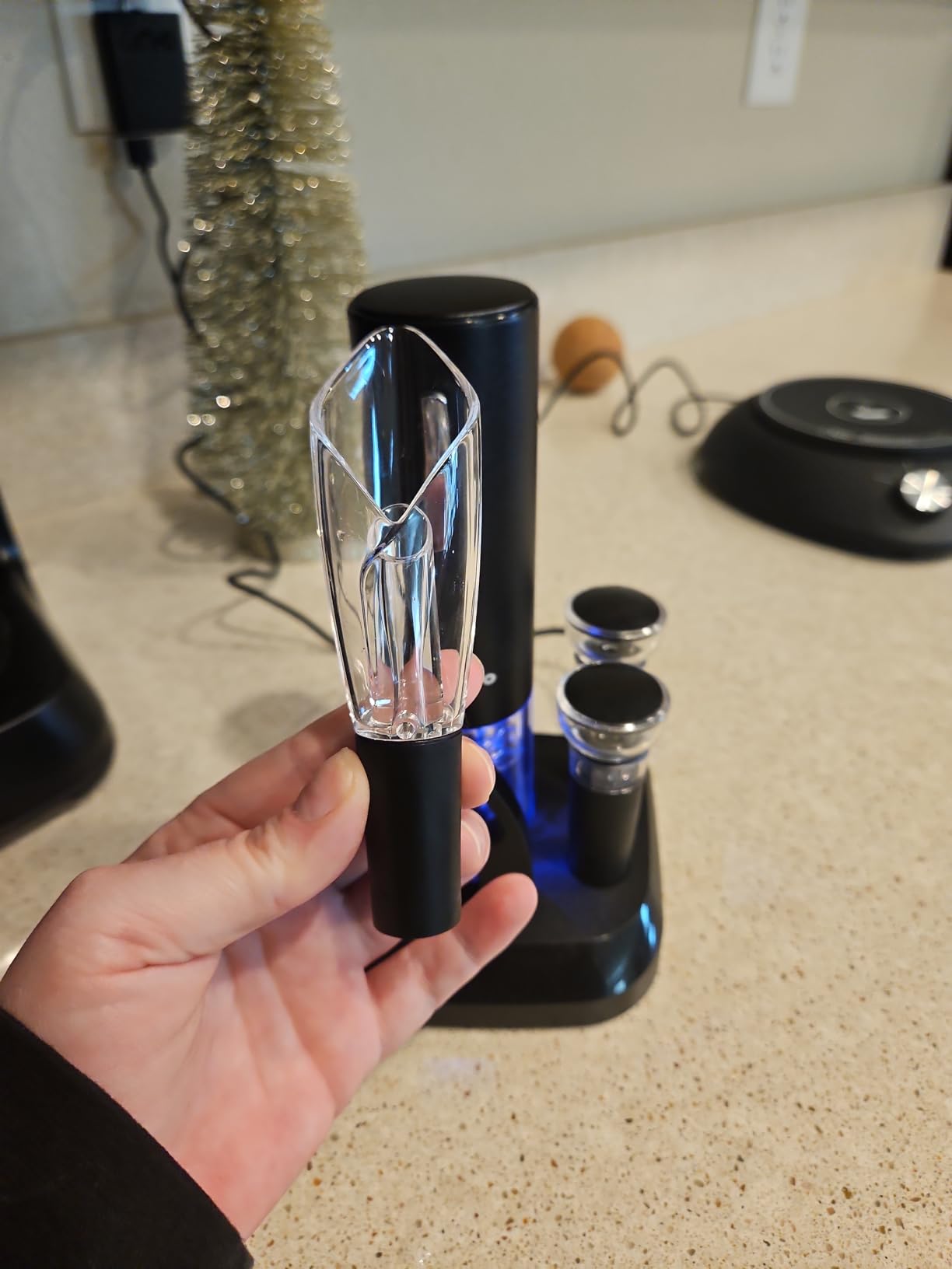 Electric Wine Opener with Charging Base, Cordless Electric Wine Bottle Opener with 2-in-1 Aerator &Pourer, Foil Cutter, 2 Vacuum Preservation Stoppers, Display Charging Station for Easy Storage Customer Review Electric Wine Opener with Charging Base, Cordless Electric Wine Bottle Opener with 2-in-1 Aerator &Pourer, Foil Cutter, 2 Vacuum Preservation Stoppers, Display Charging Station for Easy Storage - Customer Photo 2