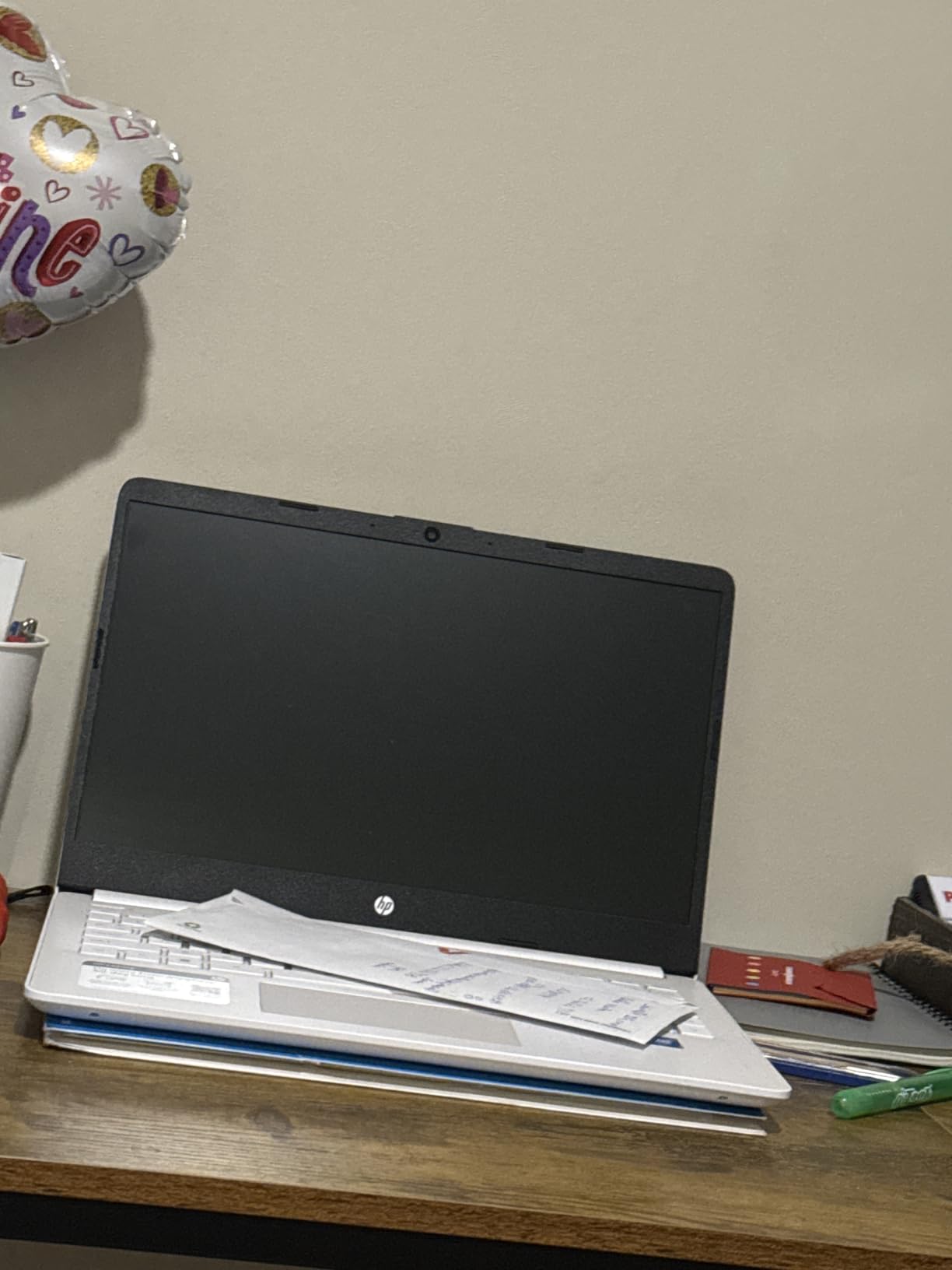 HP 14 Laptop, Intel Celeron N4020, 4 GB RAM, 64 GB Storage, 14-inch Micro-edge HD Display, Windows 11 Home, Thin & Portable, 4K Graphics, One Year of Microsoft 365 (14-dq0040nr, Snowflake White) customer photo 1