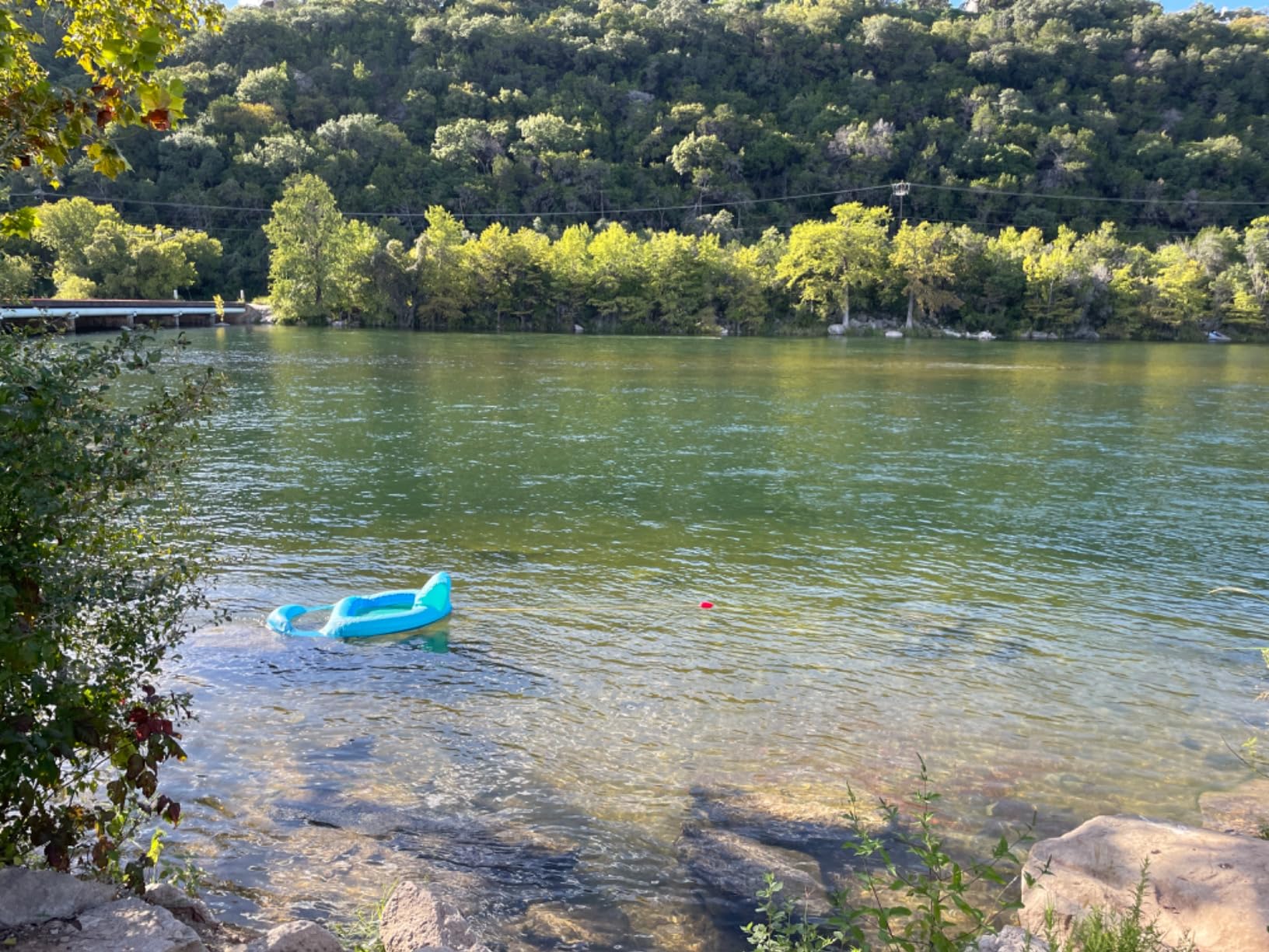 Ultimate Ears WONDERBOOM 3, Small Portable Wireless Bluetooth Speaker, Big Bass 360-Degree Sound for Outdoors, Waterproof, Dustproof IP67, Floatable, 131 ft Range - Active Black - Customer Photo 1