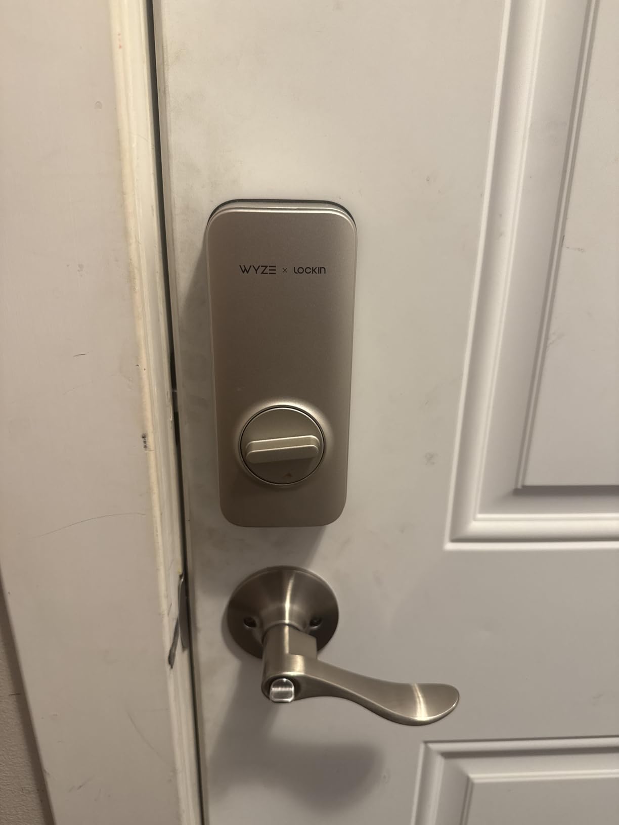 Wyze Auto-Lock Bolt, Fingerprint Keyless Entry Door Smart Bluetooth Deadbolt Replacement, Backlit Keypad, IPX5 Weatherproof, in-App History and Scheduled Access, BHMA, UL 20-Min Fire Rated customer photo 1