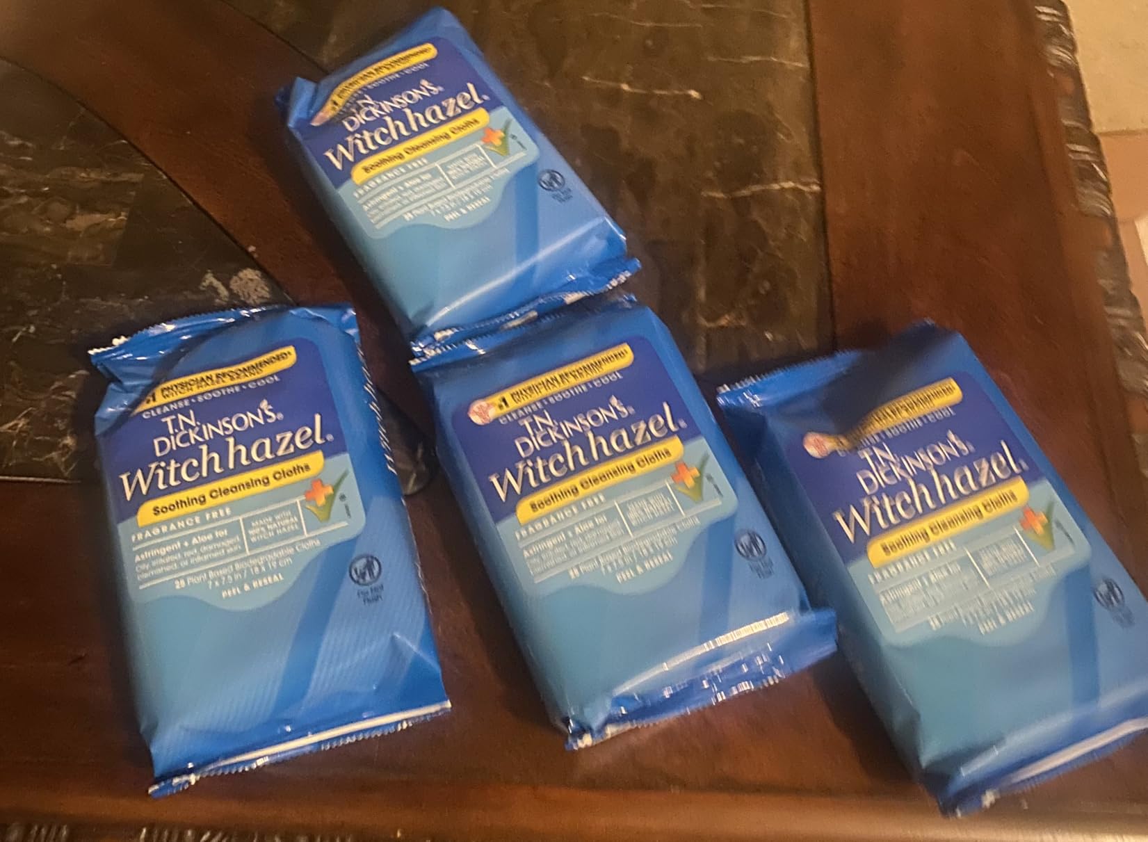 T.N. Dickinson's Witch Hazel Soothing MultiUse Cleansing Cloth, 4 Pack, 25 Cloths Per Pack,white Customer Review T.N. Dickinson's Witch Hazel Soothing MultiUse Cleansing Cloth, 4 Pack, 25 Cloths Per Pack,white - Customer Photo 2