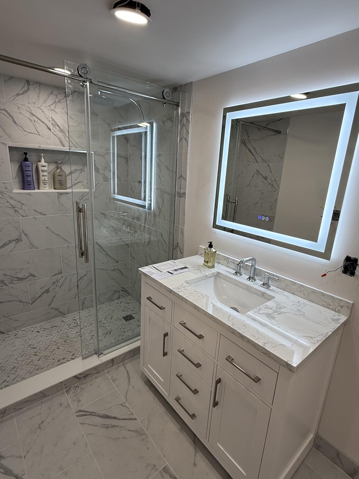 LOAAO 24X32 LED Bathroom Mirror with Lights, Anti-Fog, Dimmable, Backlit + Front Lit, Lighted Bathroom Vanity Mirror for Wall, Memory Function, Tempered Glass, Shatter-Proof, ETL Listed customer photo 1