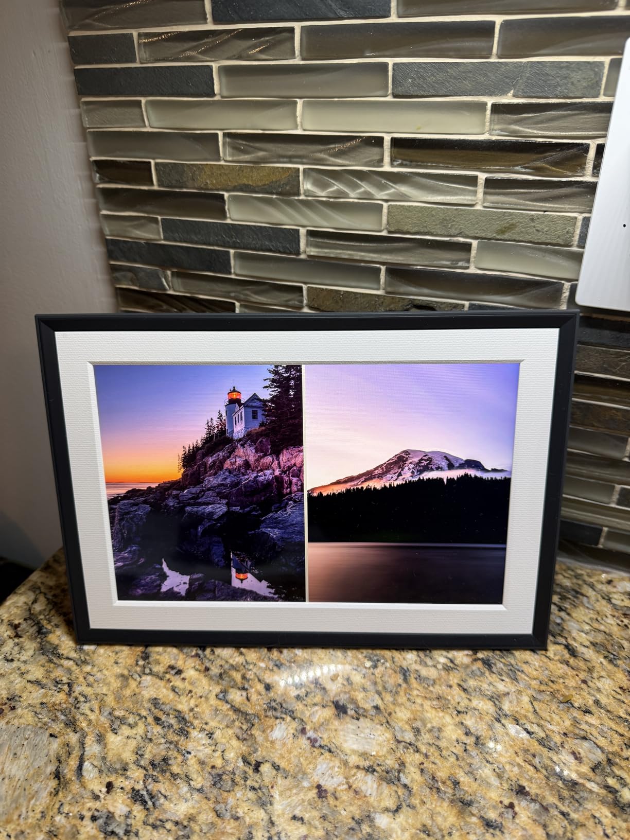 Aura Carver HD WiFi Digital Picture Frame, 10.1
