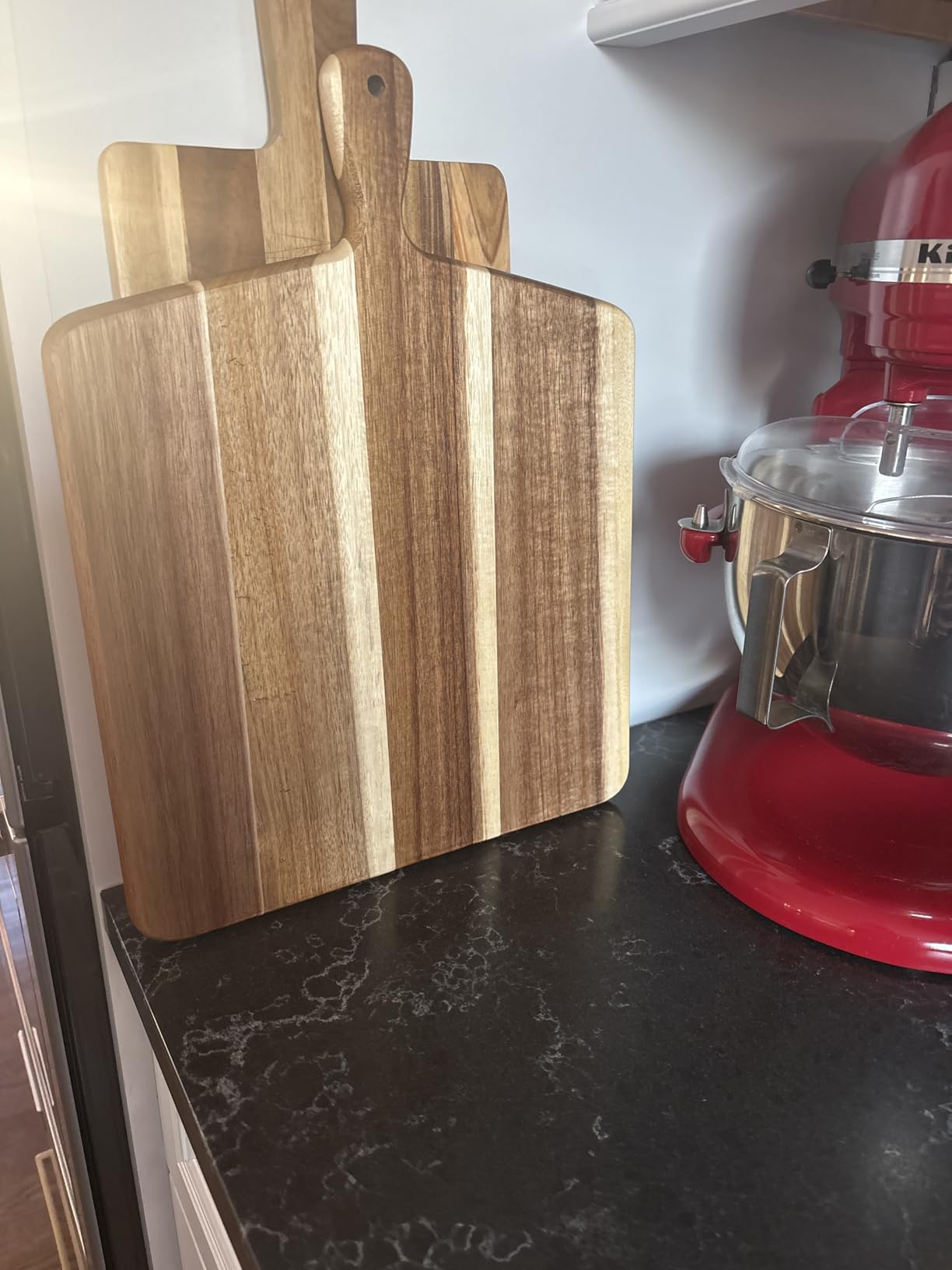 Acacia Wood Cutting Board and Chopping Board with Handle for Meat, Cheese Board, Vegetables, Bread, and Charcuterie - Decorative Wooden Serving Board for Kitchen and Dining Room, Large 17 x 13 Customer Review Acacia Wood Cutting Board and Chopping Board with Handle for Meat, Cheese Board, Vegetables, Bread, and Charcuterie - Decorative Wooden Serving Board for Kitchen and Dining Room, Large 17 x 13 - Customer Photo 2