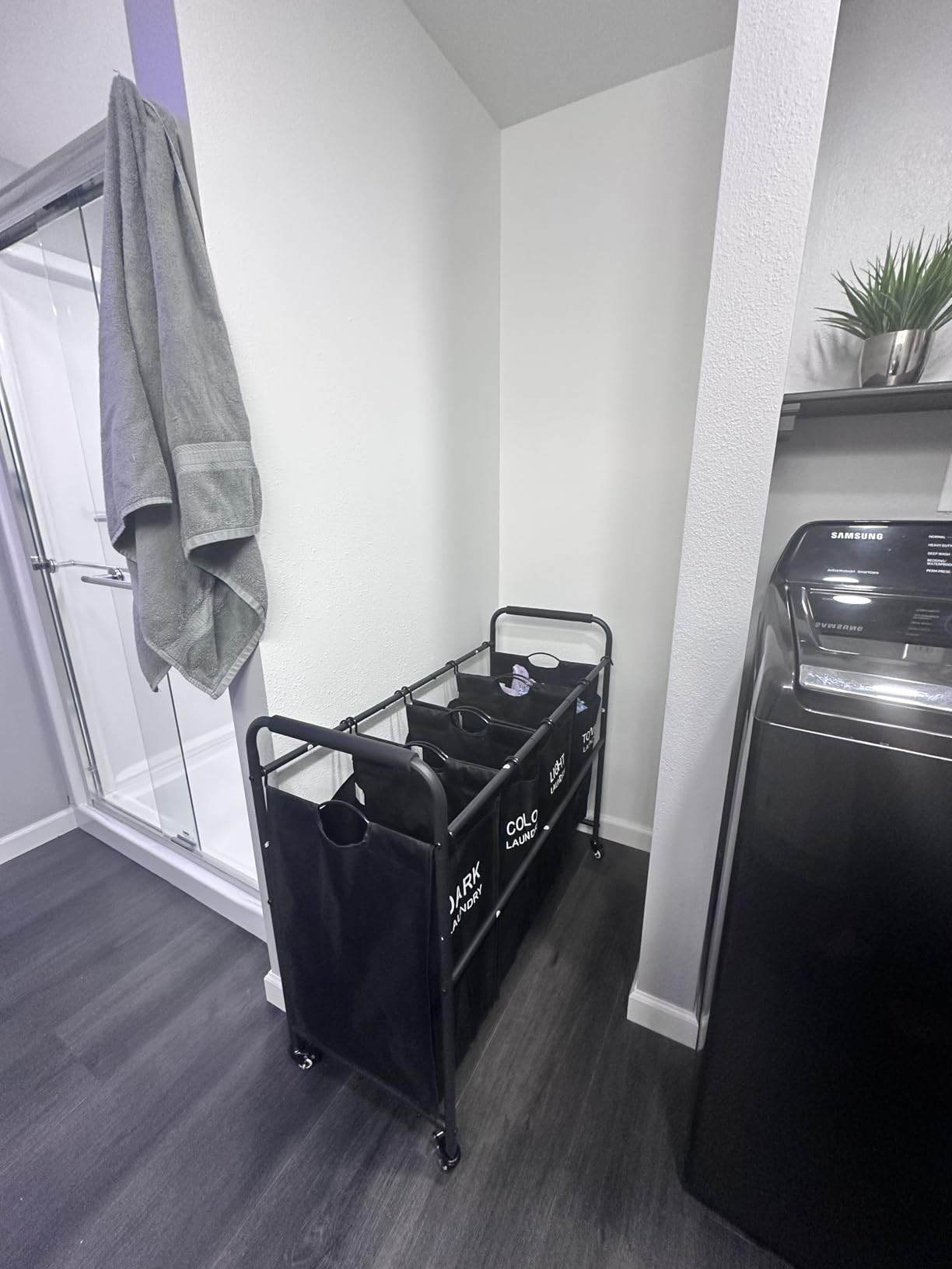 Tajsoon 4 Bag Laundry Sorter Cart, 4 Section Laundry Hamper Sorter with Heavy Duty Lockable Rolling Wheels, Laundry Separator Hamper with Removable Bags for Dirty Clothes Storage, 4 Colors - Customer Photo 1