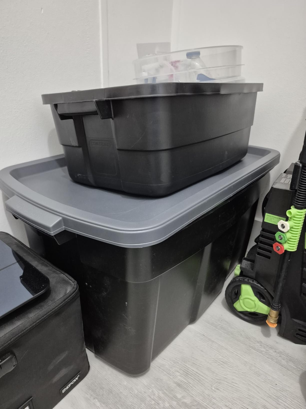 Rubbermaid 6-Pack Totes for Storage with Lids, Heavy Duty Plastic Storage Bins with Lids, Black Gray, 10 GAL - Stackable for Garage, Attic, Camping Customer Review Rubbermaid 6-Pack Totes for Storage with Lids, Heavy Duty Plastic Storage Bins with Lids, Black Gray, 10 GAL - Stackable for Garage, Attic, Camping - Customer Photo 2