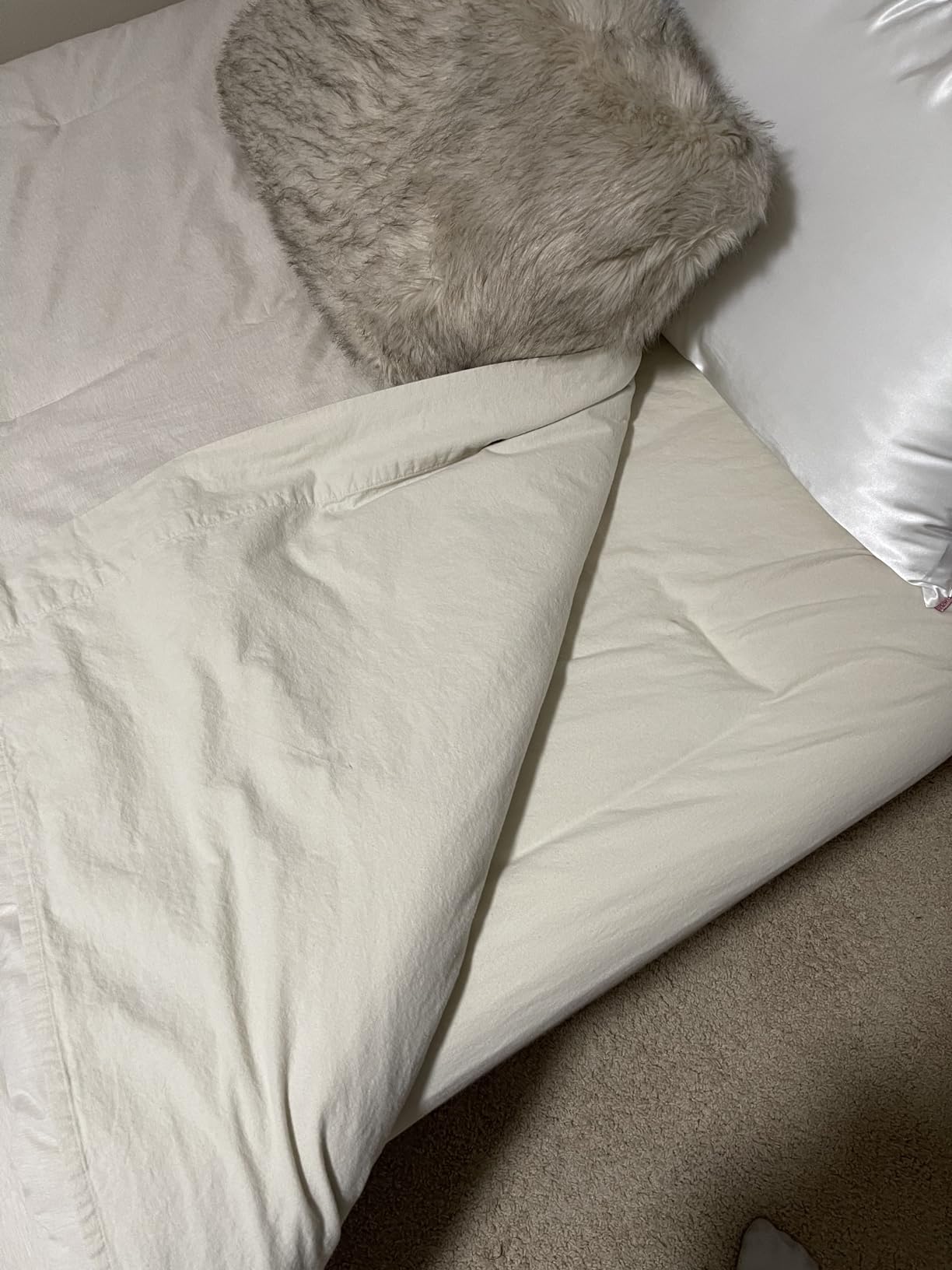 RUVANTI 100% Cotton Flannel Sheets Queen Size - 4 Piece Warm, Soft & Breathable, Deep Pocket, Double Brushed Cozy All Season Bedding Set, Cream - Customer Photo 3