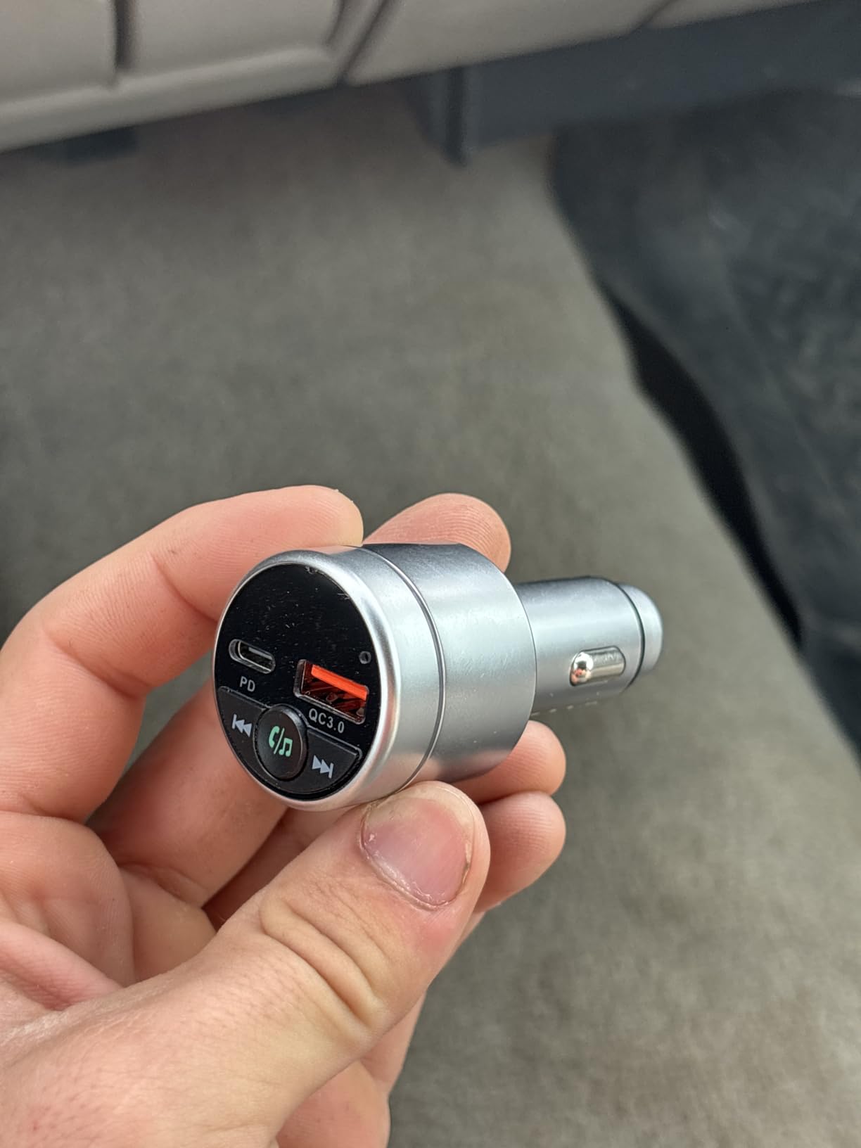 FOCBYE FM Transmitter for Car Bluetooth 5.3, All-Metal PD 20W & QC3.0 18W Fast Charger, Wireless FM Radio Car Kit Bluetooth Adapter, Noise Cancelling Hands-Free Call, Hi-Fi Music, Ring Light - Customer Photo 2