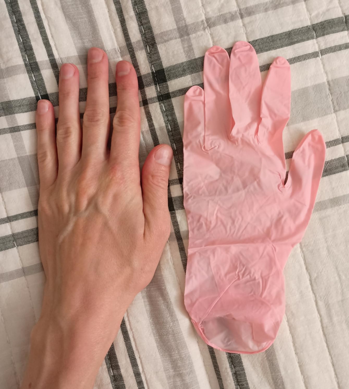 Pink Nitrile Gloves, 3-mil, Industrial Gloves Disposable Latex Free, for Cleaning & Esthetician, Rubber Powder-Free, 100-ct Box (Small) - Customer Photo 2