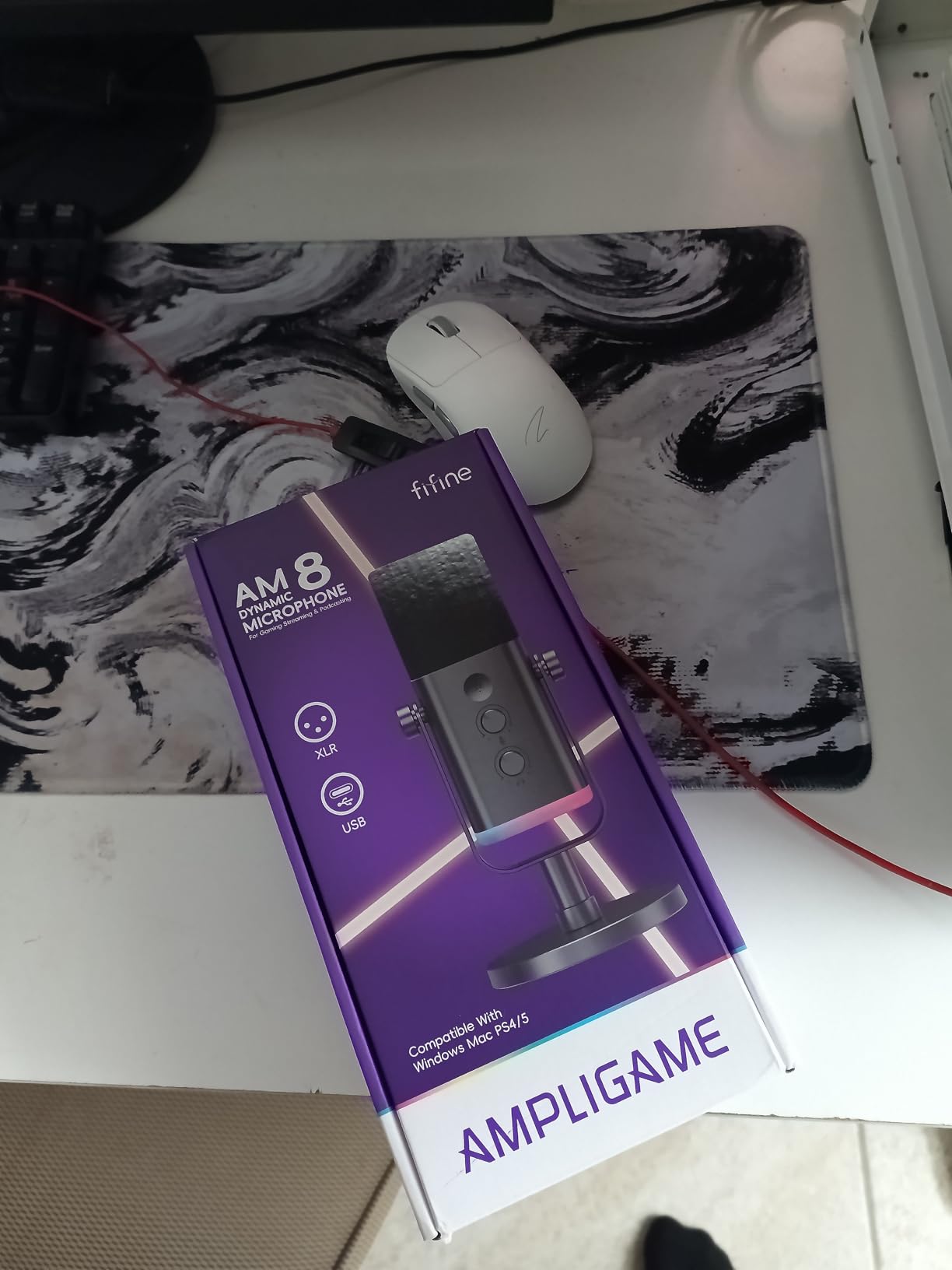 FIFINE USB/XLR Dynamic Microphone for Podcast Recording, PC Computer Gaming Streaming Mic with RGB Light, Mute Button, Headphones Jack, Desktop Stand, Vocal Mic for Singing YouTube-AmpliGame AM8 customer photo 2