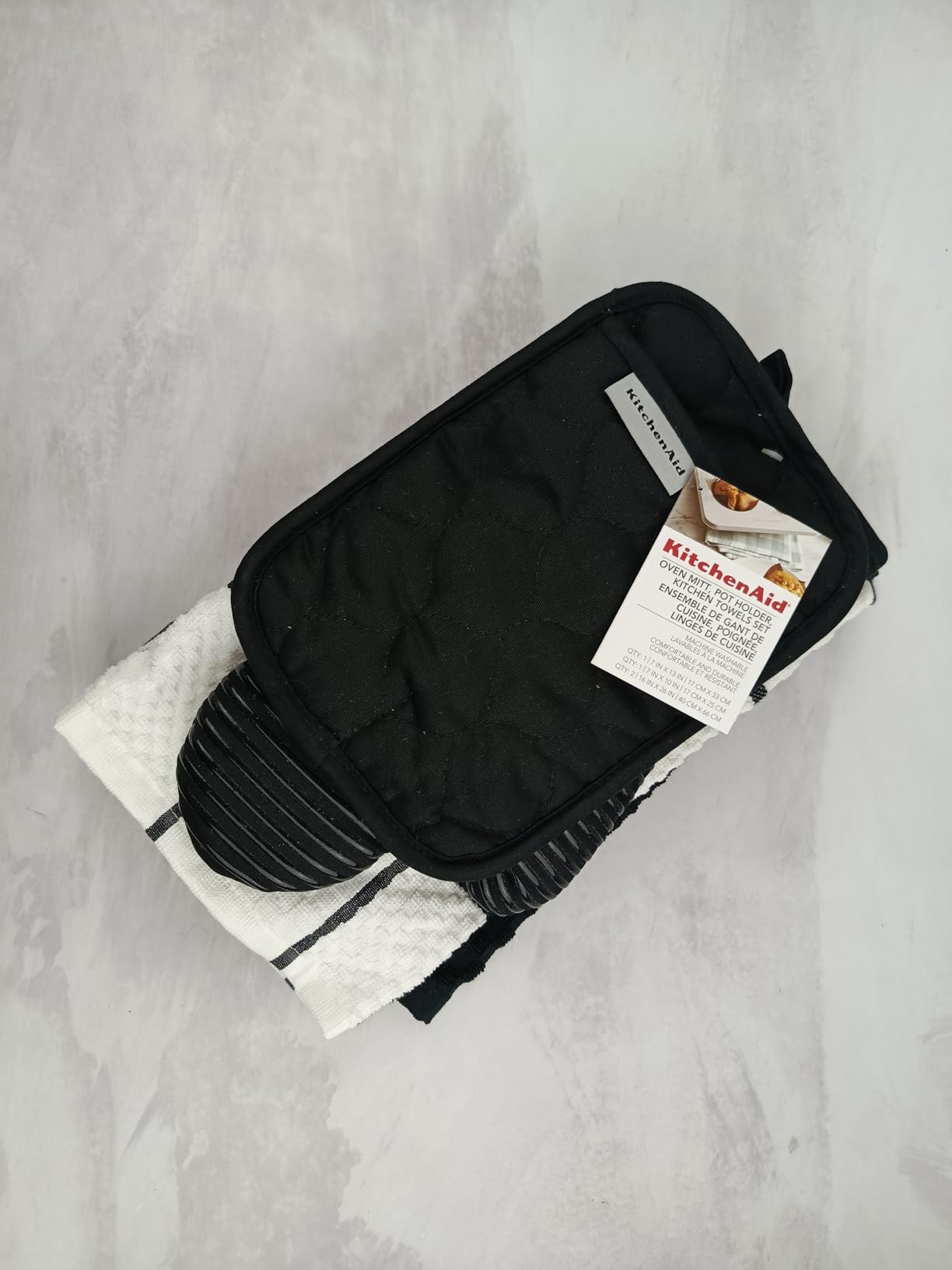 KITCHENAID Quilted Cotton Terry Cloth Oven Mitt, Pot Holder, Kitchen Towel 4-Pack Set, Heat Resistant, Silicone Grip, 16 KITCHENAID Quilted Cotton Terry Cloth Oven Mitt, Pot Holder, Kitchen Towel 4-Pack Set, Heat Resistant, Silicone Grip, 16