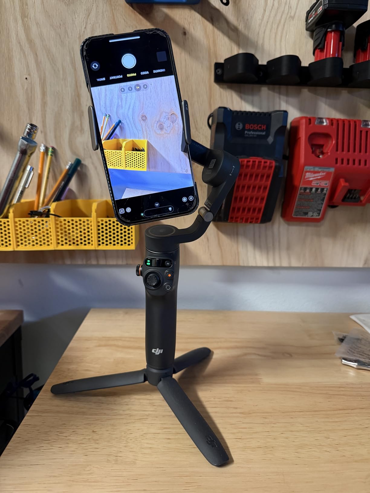 DJI Osmo Mobile 6 Smartphone Gimbal Stabilizer, 3-Axis Phone Gimbal, Built-In Extension Rod, Portable and Foldable, Android and iPhone Gimbal with ShotGuides, Vlogging Stabilizer, YouTube TikTok Video Customer Review DJI Osmo Mobile 6 Smartphone Gimbal Stabilizer, 3-Axis Phone Gimbal, Built-In Extension Rod, Portable and Foldable, Android and iPhone Gimbal with ShotGuides, Vlogging Stabilizer, YouTube TikTok Video - Customer Photo 1