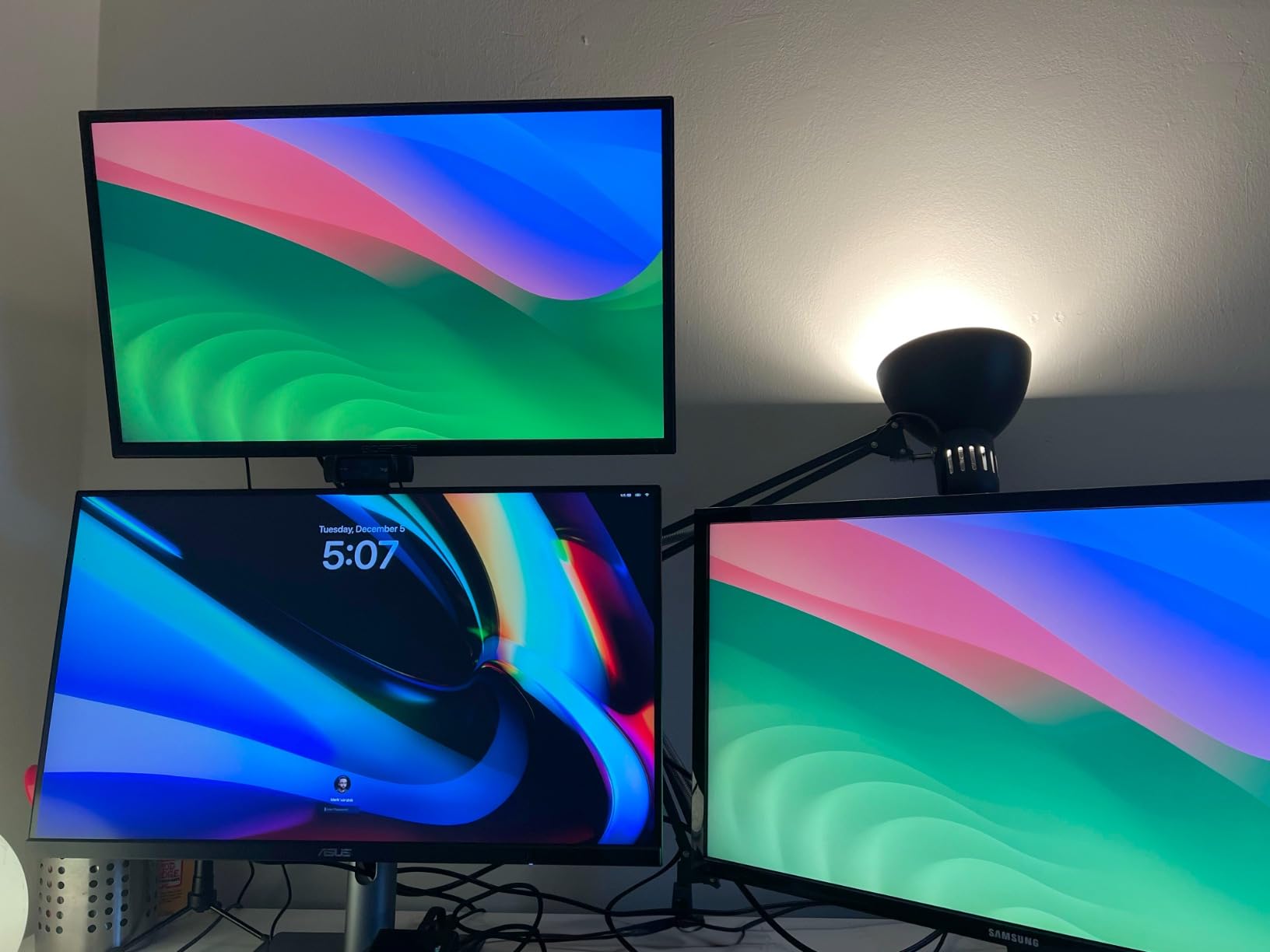 ASUS ProArt Display 27 inch 4K HDR Professional Monitor (PA279CRV) - IPS, UHD (3844 x 2160), 99% DCI-P3/Adobe RGB, DeltaE < 2, Calman Verified, USB-C PD 96W, DisplayPort, Daisy-Chain, Ergonomic, 3yr Warranty customer photo 2
