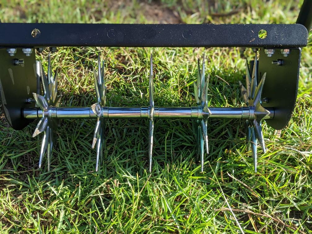 Suchtale 18-Inch Push Spike Aerator, Heavy Duty Rolling Lawn Aerator, Rotary Spike Lawn Aerator, Manual Aeration Equipment with Steel Handle, Suitable for Lawns, Garden, and Yard Grass Aeration customer photo 2