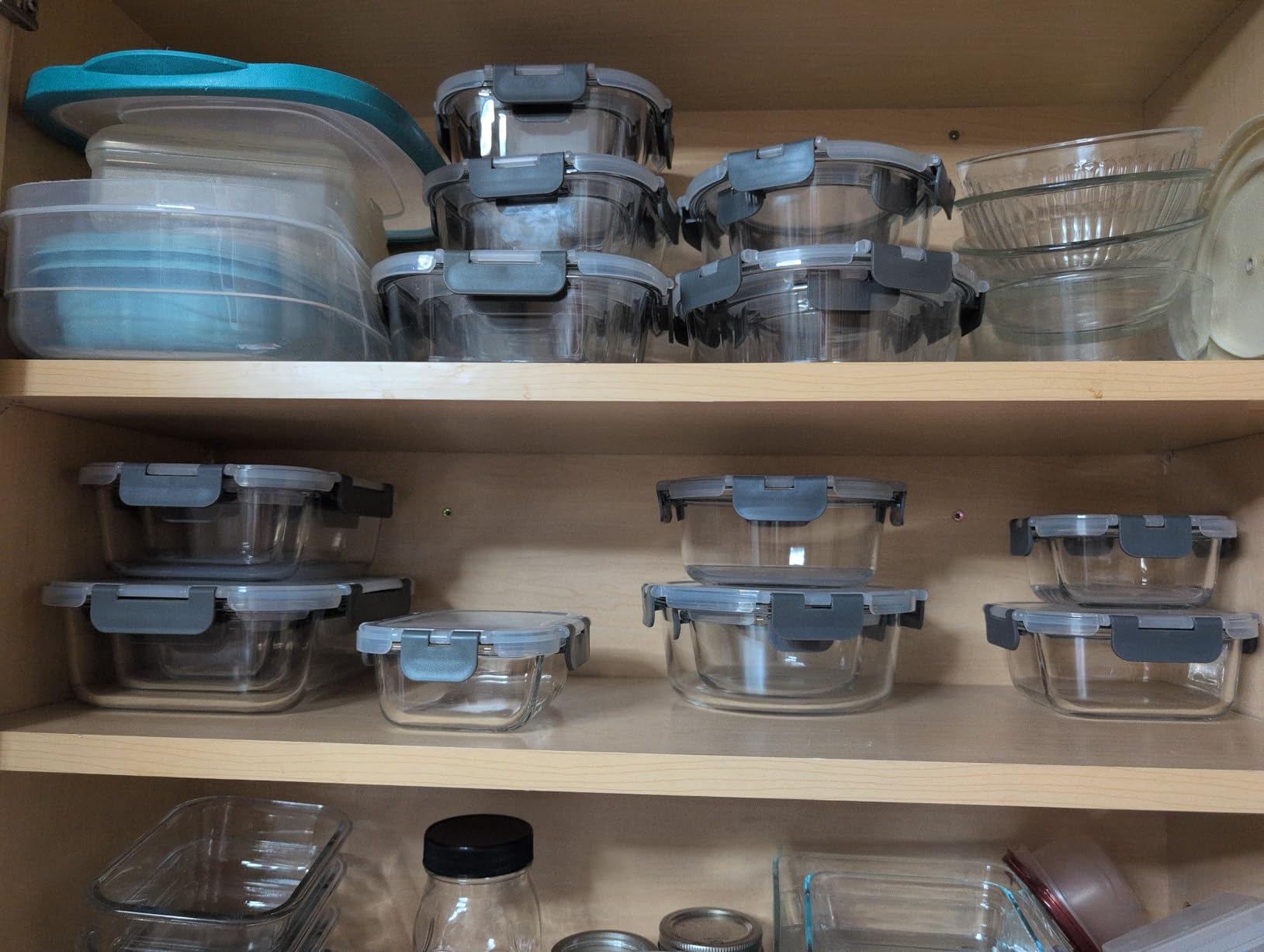 Magic Mill Premium Borosilicate Glass Food Storage Containers with lids Set | 24pc Sets with 12 Bowls & 12 Airtight Locking Lids for Lunch & Meal Prep, Safe for Oven, Freezer, Dishwasher, BPA-Free - Customer Photo 2