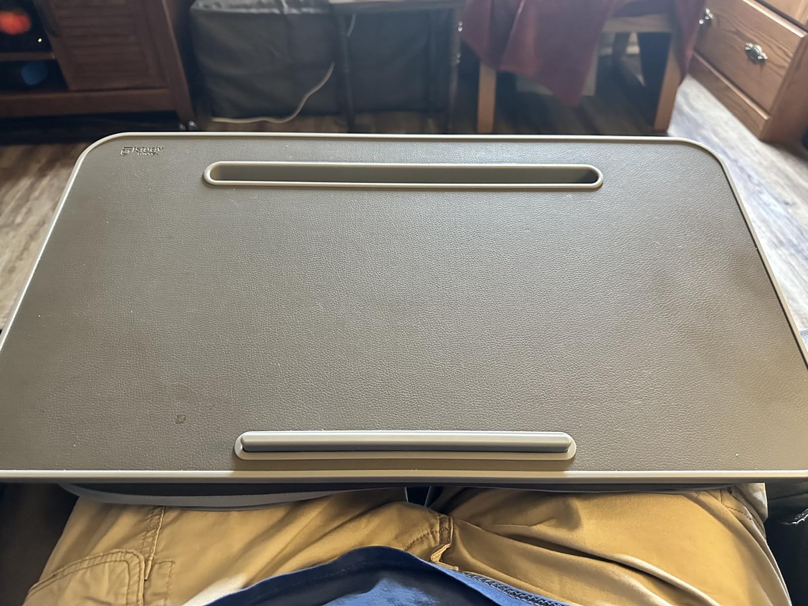 ISTUDYNITURE Portable Lap Desk with Cushion, Fits up to 15.6 inch Laptop, Laptop Stand with Device Ledge and Phone Holder - Customer Photo 1