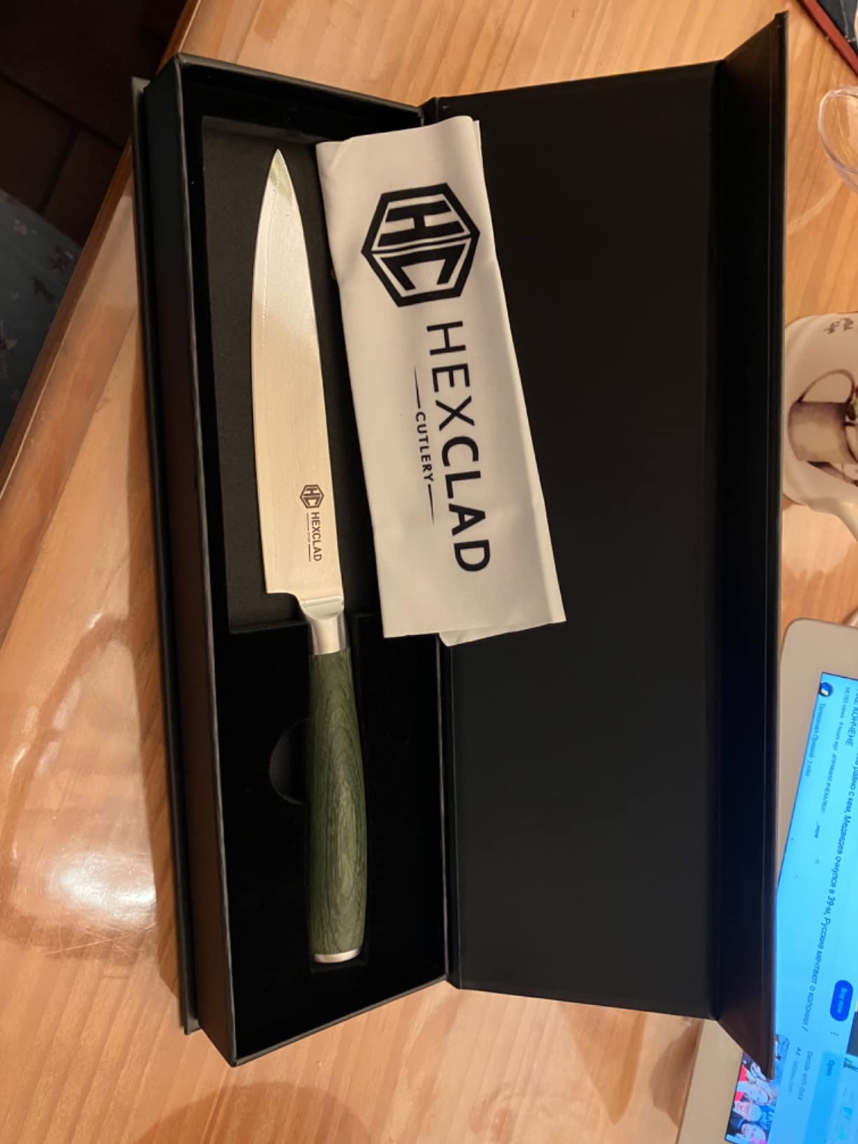 HexClad Nakiri Knife, 6.5-Inch Japanese Damascus Stainless Steel Blade, Pakkawood Handle - Customer Photo 1