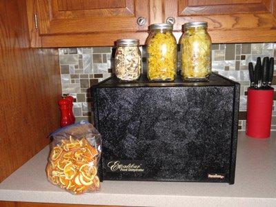 Excalibur Electric Food Dehydrator Select Series 6-Tray with Adjustable Temperature Control Includes Chrome Plated Drying Trays Stainless Steel Construction and Glass French Doors, 700-Watts, Black - Customer Photo 1