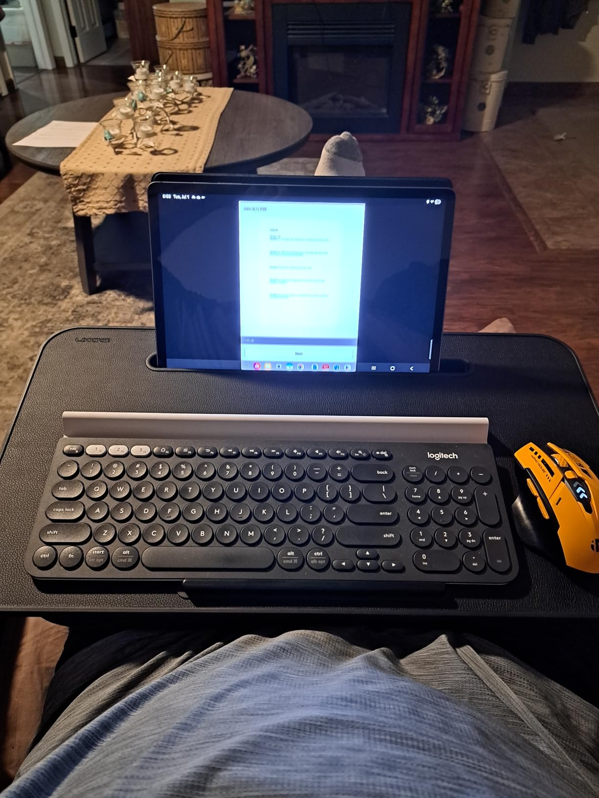 Lap Desk – L.DOCTOR Cushioned Lap Desks, Portable Laptop Desk for Bed, Couch & Floor, Washable Cushion, Built-in Phone & Tablet Slot, Fits 17.3