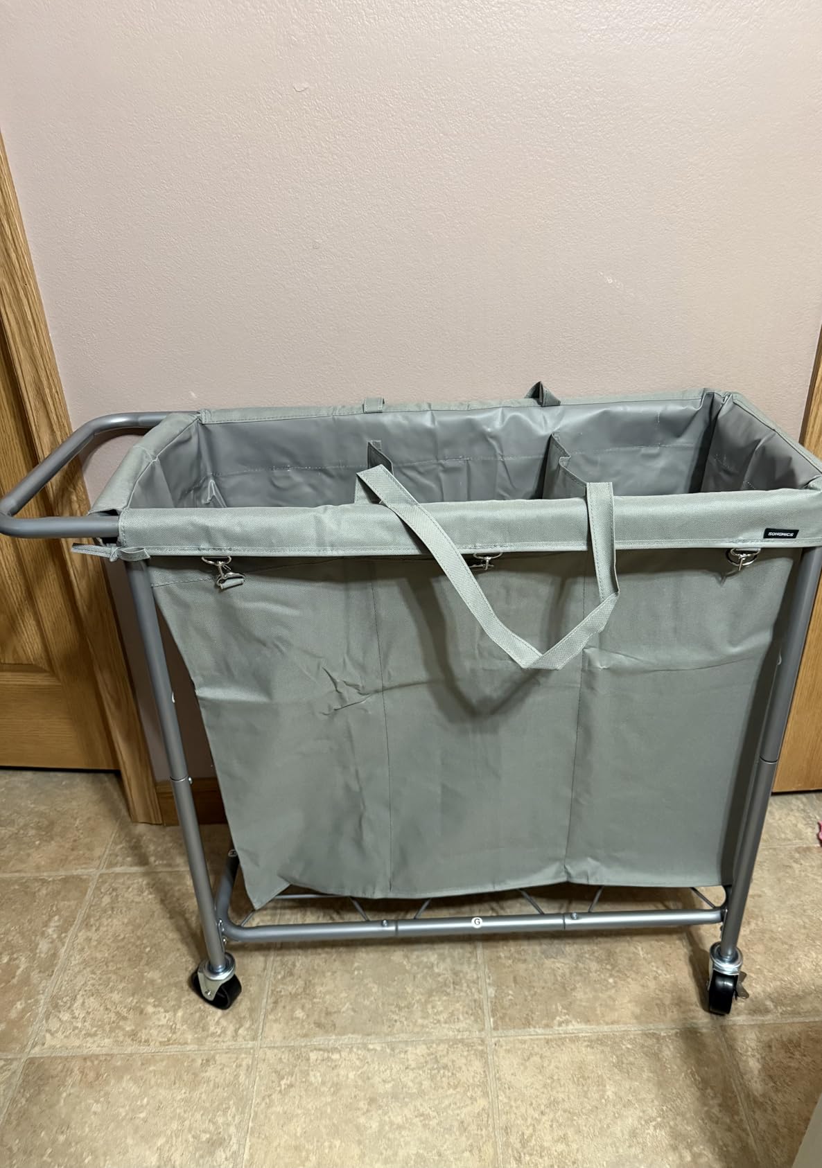 SONGMICS Laundry Basket with Wheels, 2-Section Rolling Laundry Hamper, 37 Gallons (140 L), Removable Liner, Steel Frame with Handle, 27.2 x 15.4 x 31.9 Inches, Dove Gray URLS004G01 - Customer Photo 2