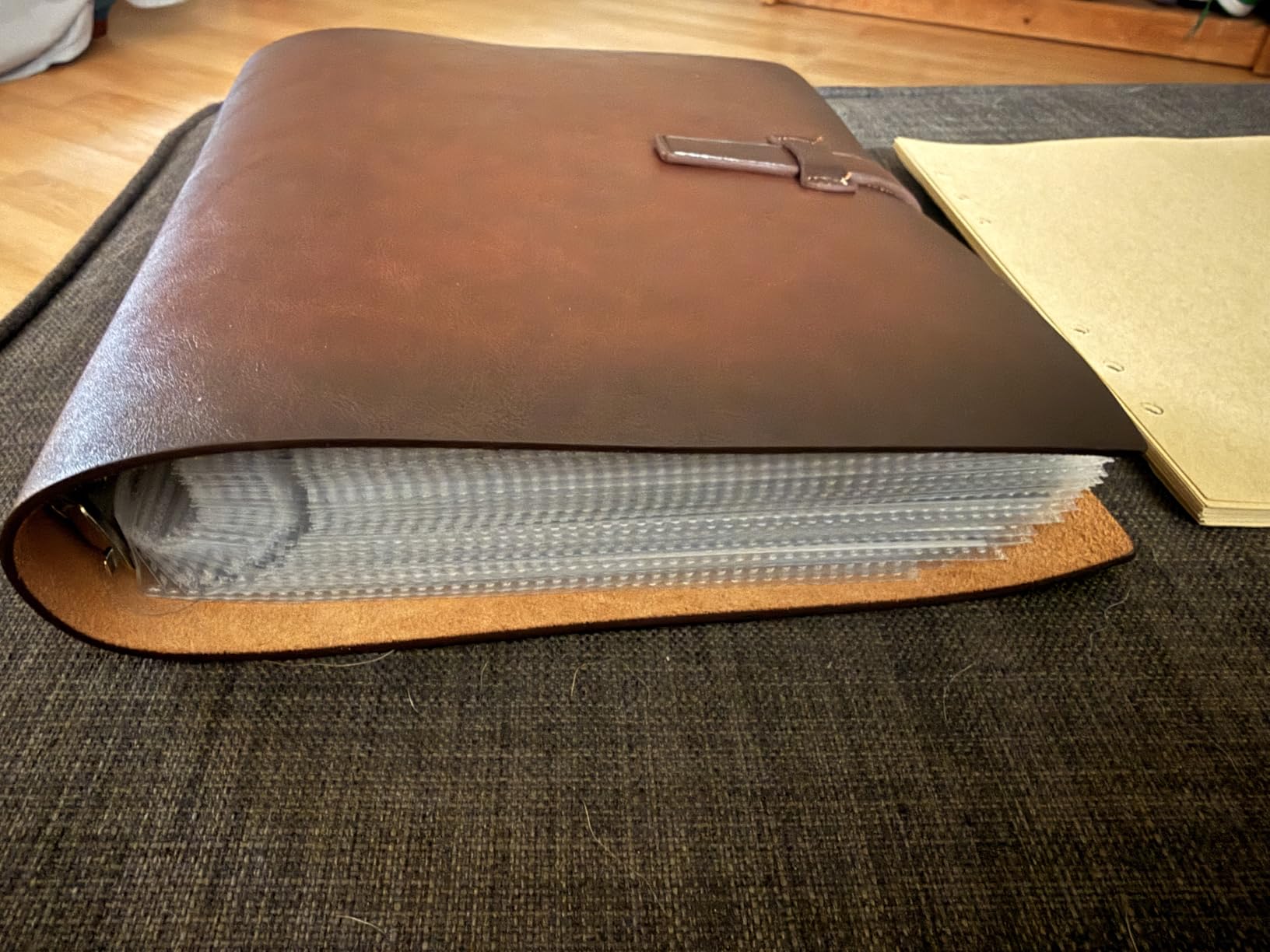 Photo Album 4x6 200 Photos, Genuine Leather Photo Albums with Writing Space with 30 Writing Paper, Travel Family Wedding Kids Graduation Ultrasound Baby Picture Album Scrapbook Photo Album (Simple) - Customer Photo 2