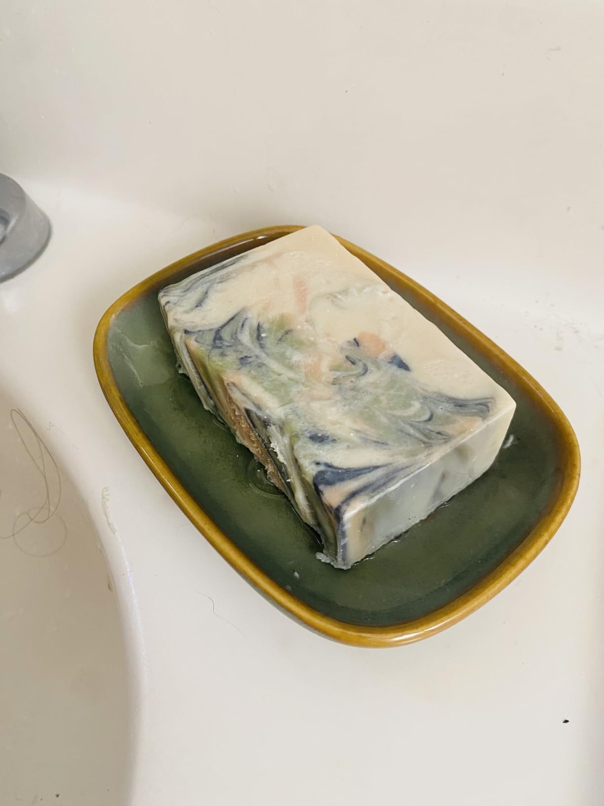 Miamolo Soap Dish, Ceramic Soap Holder Shower Soap Dish for Bar Soap Sponge, Soap Saver Tray for Bathroom Kitchen Sink, White - Customer Photo 2