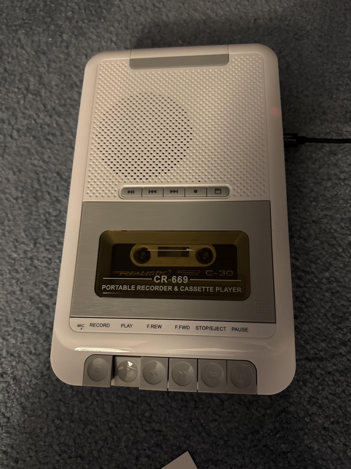 Cassette Player Recorder Converter,Record to Cassettes/USB/SD Card via Mic, Portable Cassette to MP3 Music via U Disk/SD Card or PC, Cassette Tape Player with Headphone Jack,Retractable Handle (White) customer photo 1