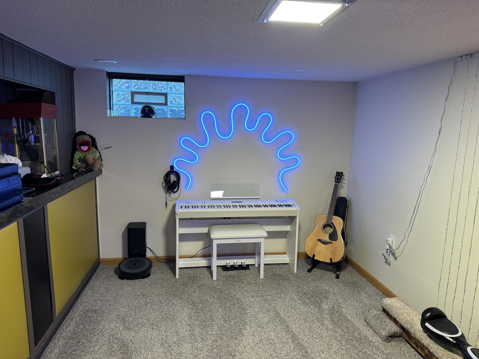 Govee RGBIC Neon Lights, LED Smart Neon Rope Light 2 Works with Matter, Alexa, Google Assistant, Custom DIY Neon Strip Lights for Bedroom and Holiday Decor, Softer Material, 32.8ft, White Customer Review Govee RGBIC Neon Lights, LED Smart Neon Rope Light 2 Works with Matter, Alexa, Google Assistant, Custom DIY Neon Strip Lights for Bedroom and Holiday Decor, Softer Material, 32.8ft, White - Customer Photo 2