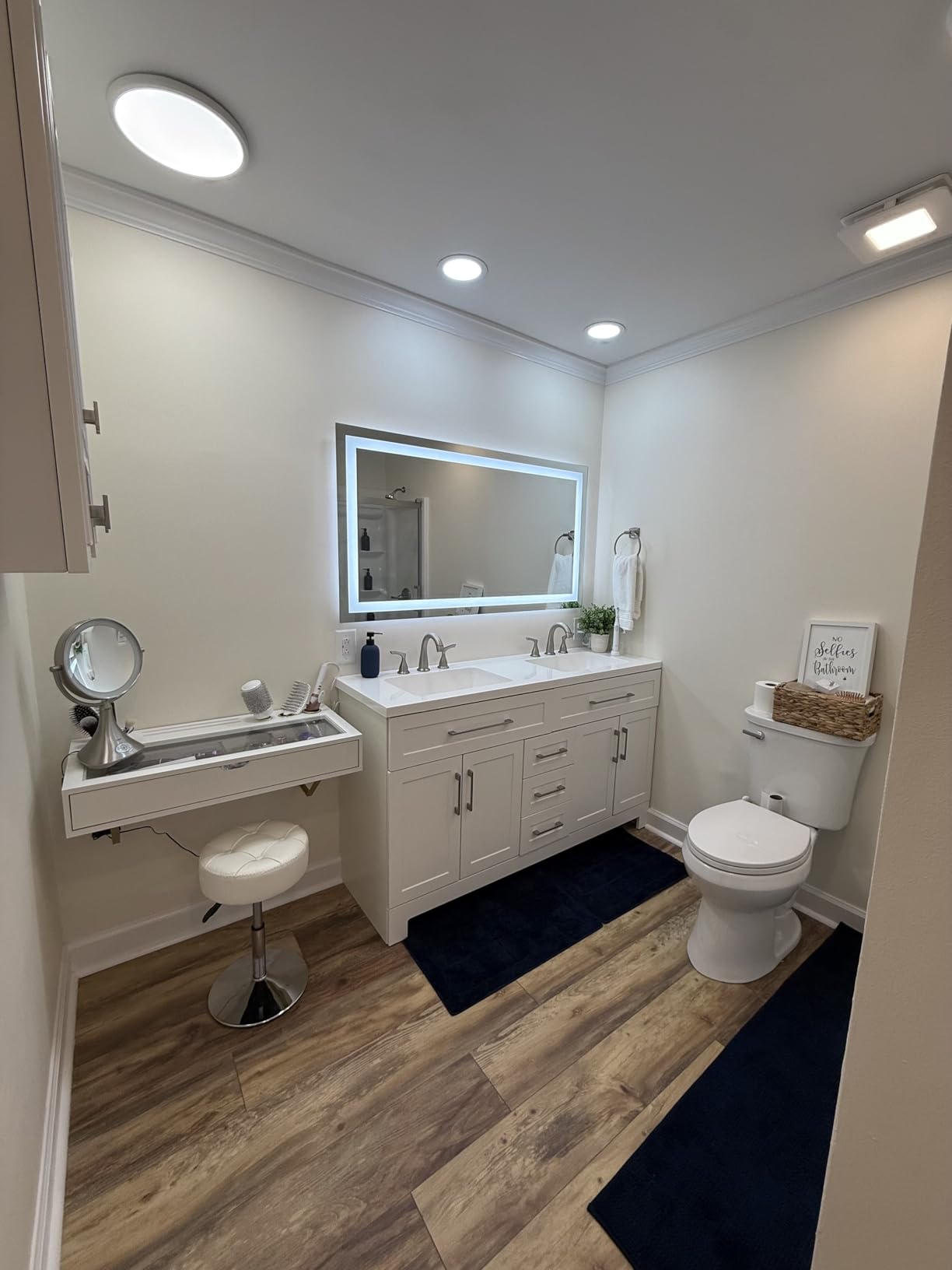 40X30 LED Bathroom Mirror with Lights, Anti-Fog, Dimmable, Backlit + Front Lit, Smart Bathroom Vanity Mirror, Memory Function, Shatterproof, Tempered Glass (Horizontal/Vertical) customer photo 2
