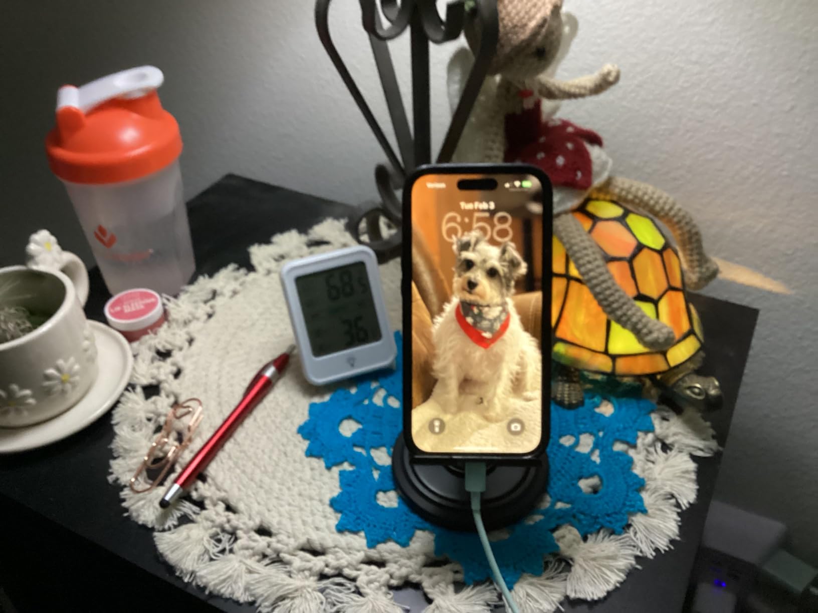 Lamicall Cell Phone Stand for Desk - [360° Rotation] Sturdy Adjustable Desktop Phone Holder, Foldable Mobile Stand, Office Desk Accessories Gifts for iPhone 17 16 15 14 Pro Max, Galaxy S25, Cellphone - Customer Photo 1