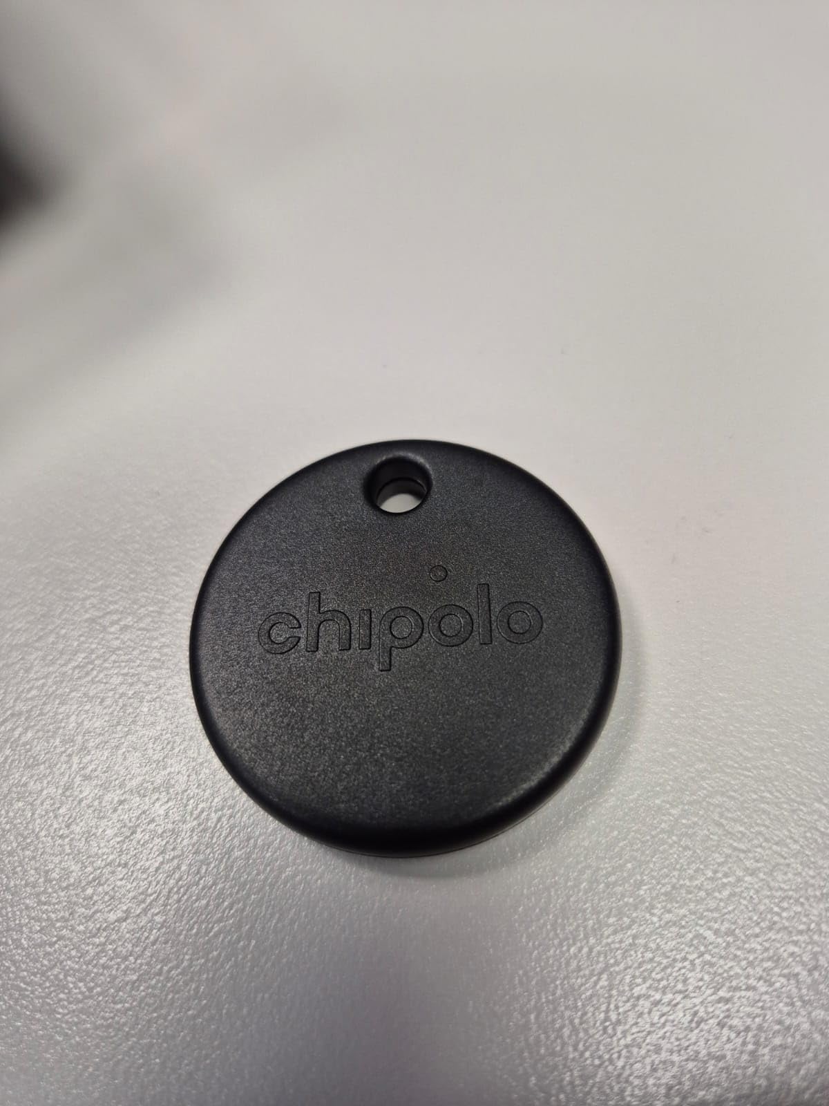 Chipolo POP Tracker Tag - Colorful, Compatible, Loud Bluetooth Tracker with Call Your Phone & Out of Range Alert, Works with Apple Find My or Google's Find My Device (Black) - Customer Photo 2