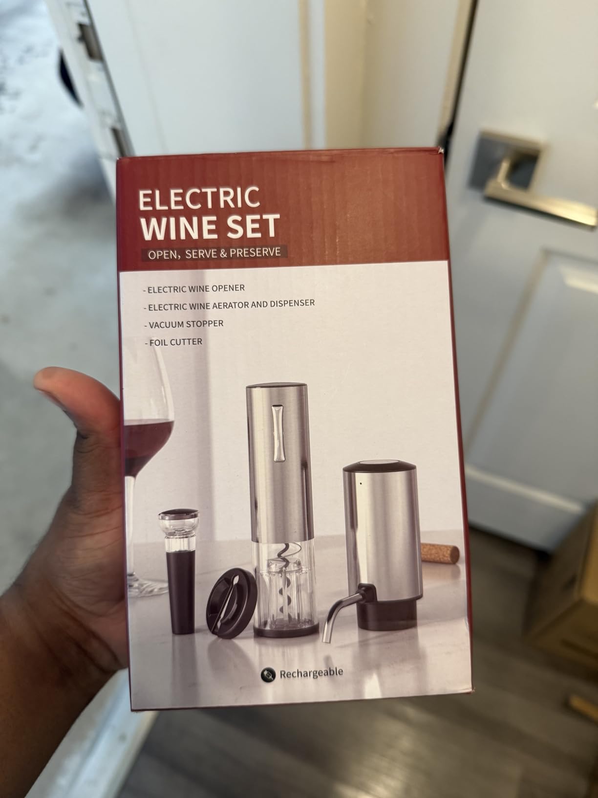 Electric Wine Opener Set, 4 in 1 Electric Wine Bottle Opener, Rechargeable Corkscrew Opener with Aerator, Foil Cutter, Vacuum Stopper, Ideal Present for Wine Lovers, Party, Wedding Customer Review Electric Wine Opener Set, 4 in 1 Electric Wine Bottle Opener, Rechargeable Corkscrew Opener with Aerator, Foil Cutter, Vacuum Stopper, Ideal Present for Wine Lovers, Party, Wedding - Customer Photo 1