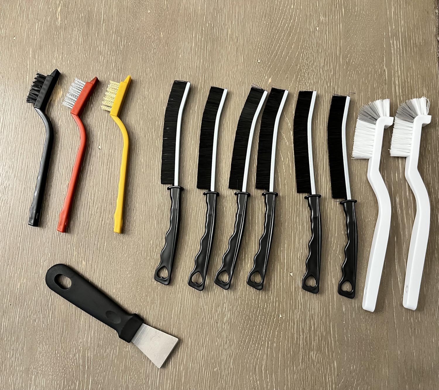 4TH Crevice Cleaning Brush Set - Household Deep Cleaning Supplies, Perfect for Small Spaces, Grout, and Tough Tasks - 12 Pack Customer Review 4TH Crevice Cleaning Brush Set - Household Deep Cleaning Supplies, Perfect for Small Spaces, Grout, and Tough Tasks - 12 Pack - Customer Photo 2