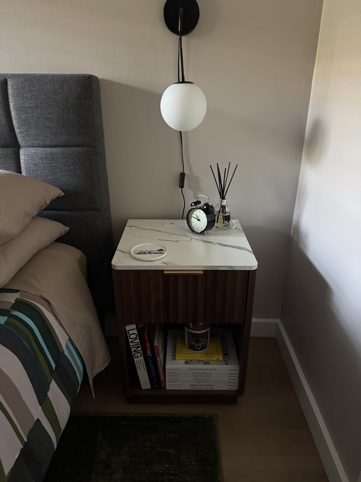 Fluted Nightstand, Night Stand Set 2, Nightstands Set of 2 with Charging Station, Wooden End Table with Drawer & Open Shelf, Modern Bedside Table for Bedroom, Curved Corners, Natural Oak Customer Review Fluted Nightstand, Night Stand Set 2, Nightstands Set of 2 with Charging Station, Wooden End Table with Drawer & Open Shelf, Modern Bedside Table for Bedroom, Curved Corners, Natural Oak - Customer Photo 3