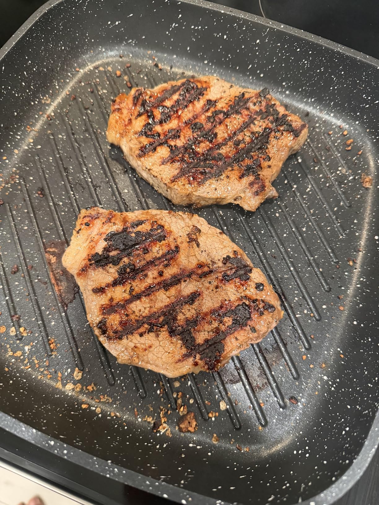 CAROTE 11 Inch Nonstick Grill Pan for Steak - Premium Granite Nonstick Coating, Square Grill Skillet, Indoor Outdoor RV Camping Use, Gas & Induction Safe, All Stovetops Compatible, PFOA Free, Black - Customer Photo 2