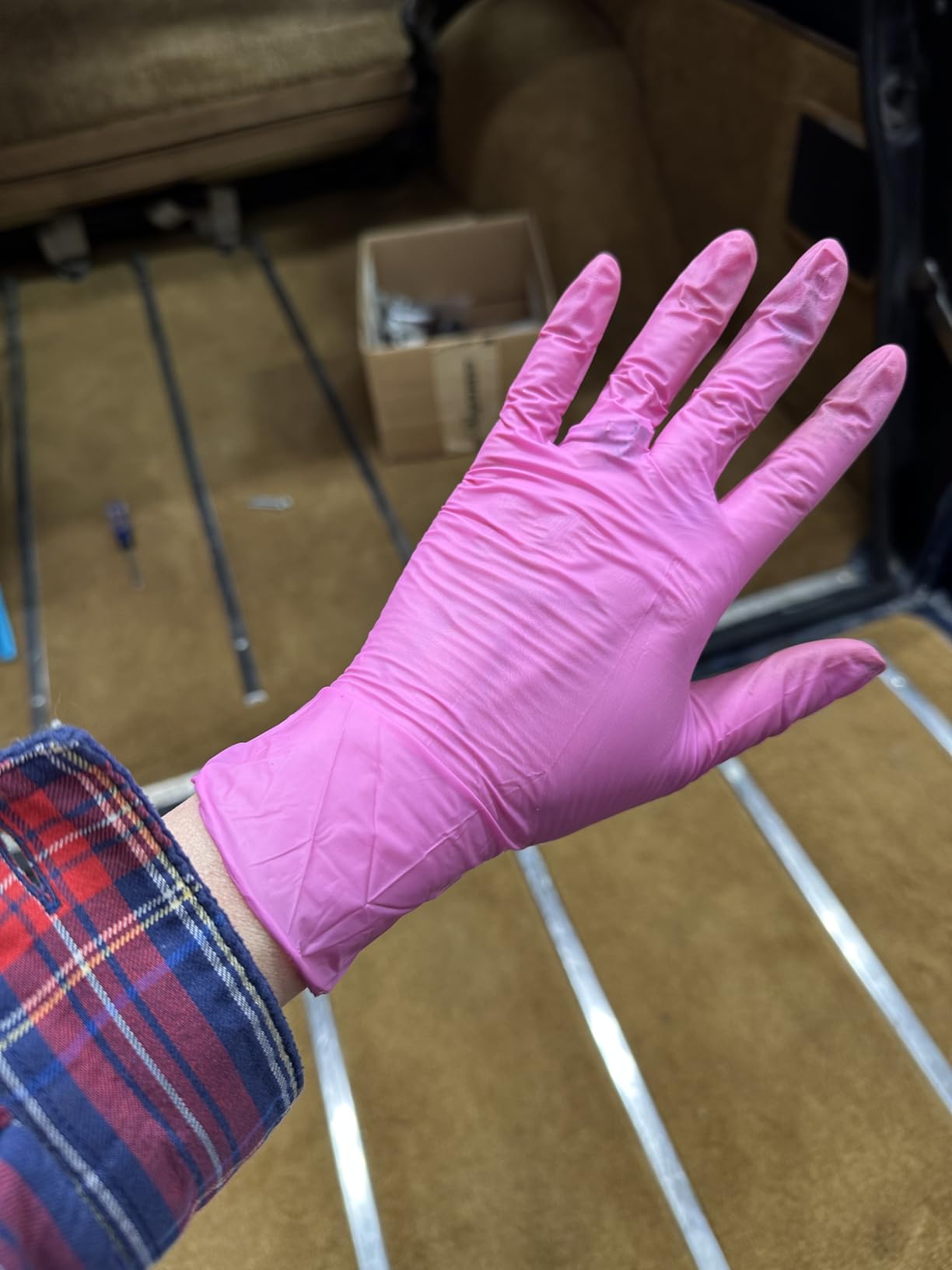 Beastek Nitrile Exam Gloves, 4 Mil 100 Pcs Powder-Free Latex-Free Medical Cooking Food-Safe Disposable Gloves, Hot Pink (Medium) - Customer Photo 1