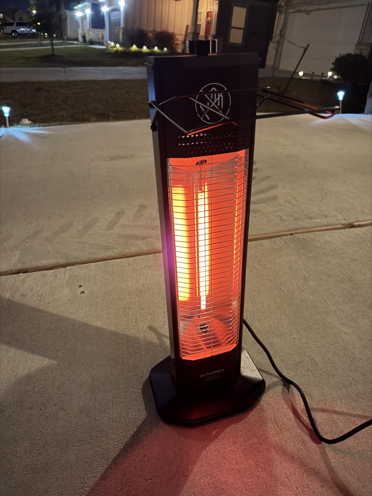 Outdoor Electric Patio Heater, 27-inch Infrared Tower Heater with 1200W Instant Heating, IPX5 Waterproof, Tip-Over & Overheat Protection, Space Heater for Patio Garage Workshop Indoor & Outdoor Use - Customer Photo 2