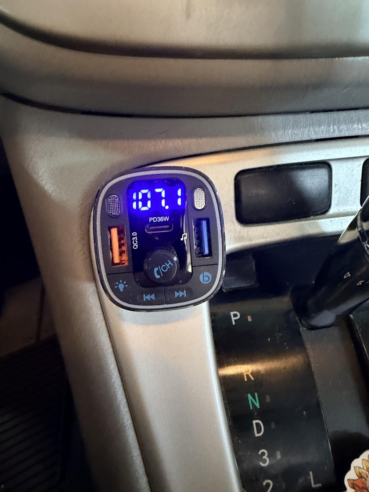LENCENT Bluetooth 5.4 Car Adapter FM Transmitter 54W Fast Charging, Dual Mics, HiFi Bass Sound, 2 Modes LED Backlit, Cigarette Lighter Adapter Hands-Free Calling Radio, Support USB Drive - Customer Photo 1