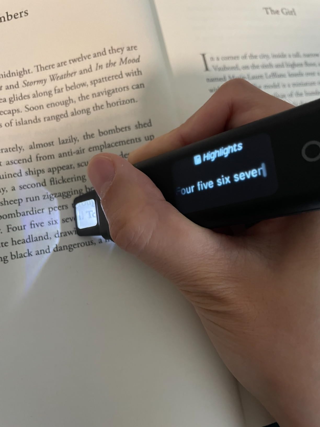 VYU iMark Digital Highlighter, Smart AI Scanner Pen, ChatGPT-4o Powered Scan, OCR Digital Scanning Device, AirDrop Export, for iOS/Android, Best Gift for Students & Book Lovers - Customer Photo 1