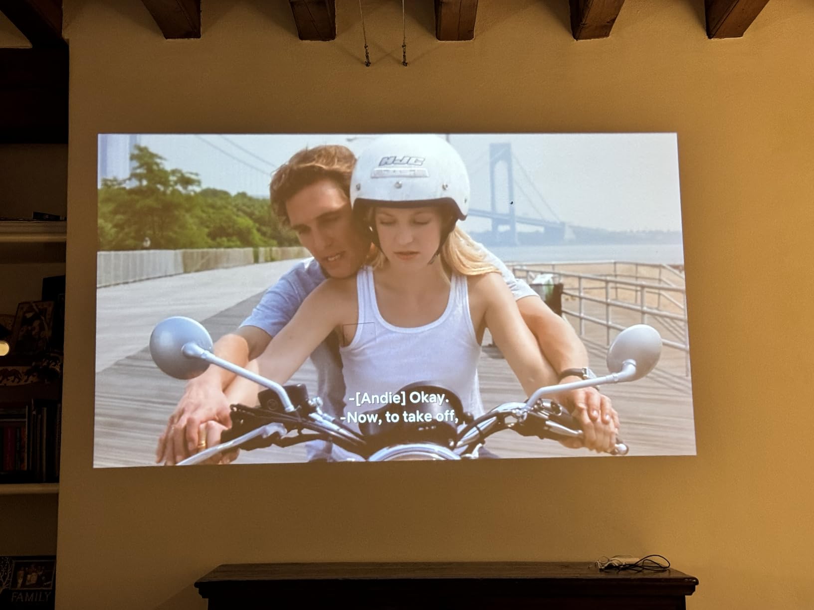 【2200ANSI & Officially-Licensed APP】Smart 4K Projector with WiFi and Bluetooth, VISSPL 3D Dolby Audio and Auto Focus Portable Outdoor Projector, Movie Home Theater Proyector with 360° Adjustable Stand customer photo 2