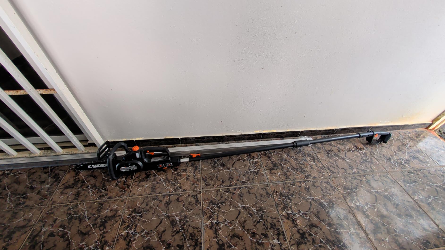 WORX Pole Saw, 8 Amp 10