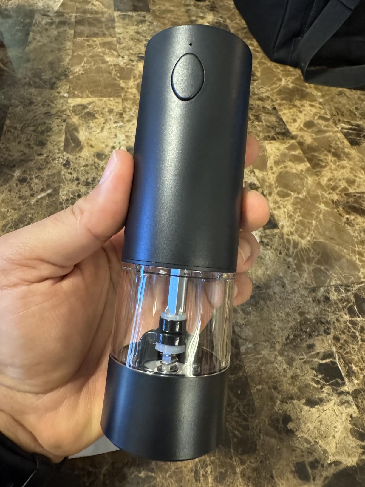 [Upgraded Larger Capacity]Electric Salt and Pepper Grinder Set Tomentific, Automatic Pepper Mills with Easy-to-Carry Dual Charging Station and Adjustable Coarseness, LED Light, Stainless Steel - Customer Photo 1