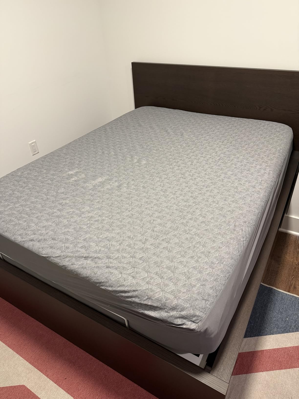 Waterproof Mattress Protector Queen Size, Soft Breathable Mattress Pad with Deep Pocket 8