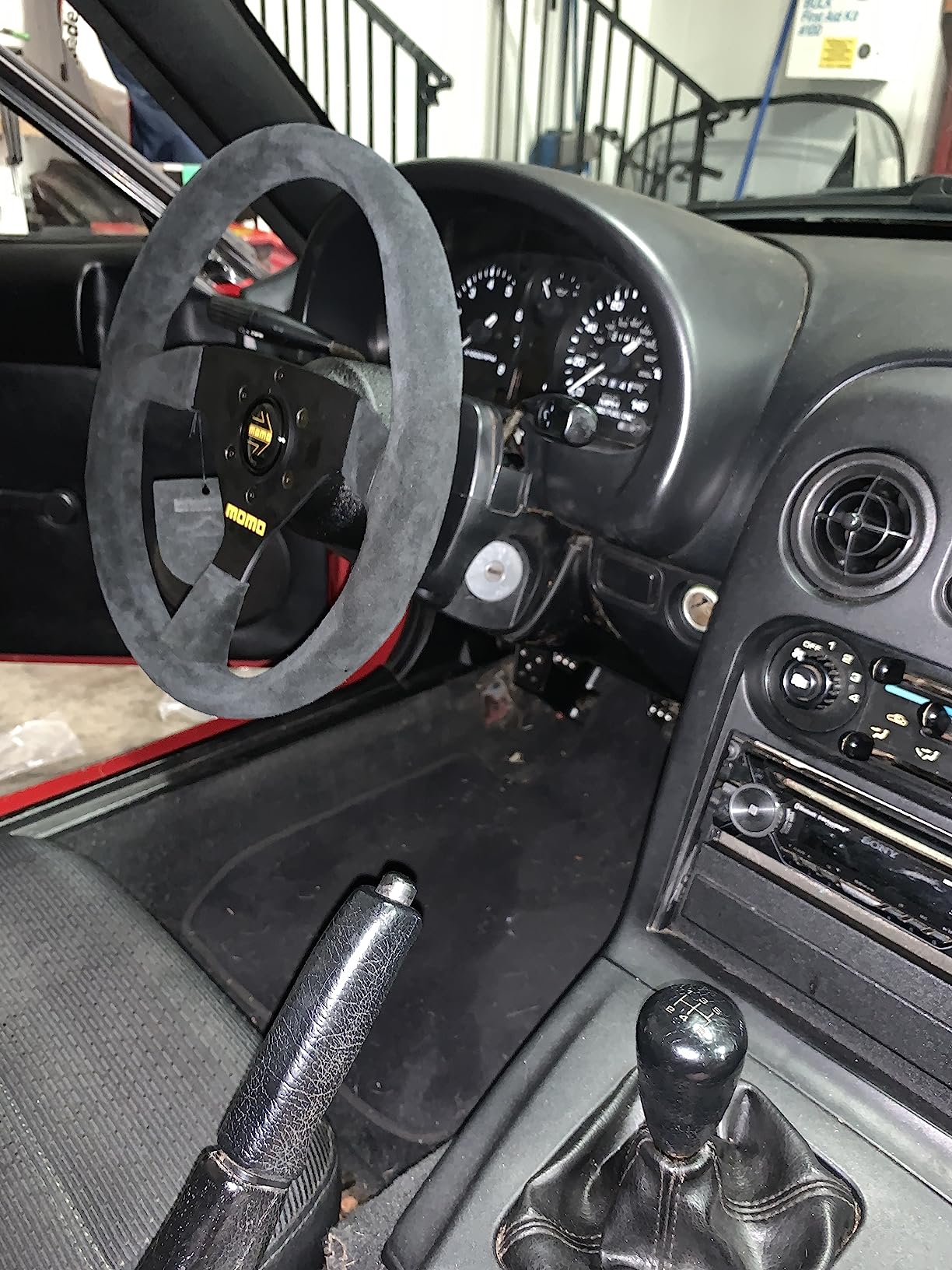 Momo R1909_33S Mod 78 330 mm Suede Steering Wheel customer photo 2