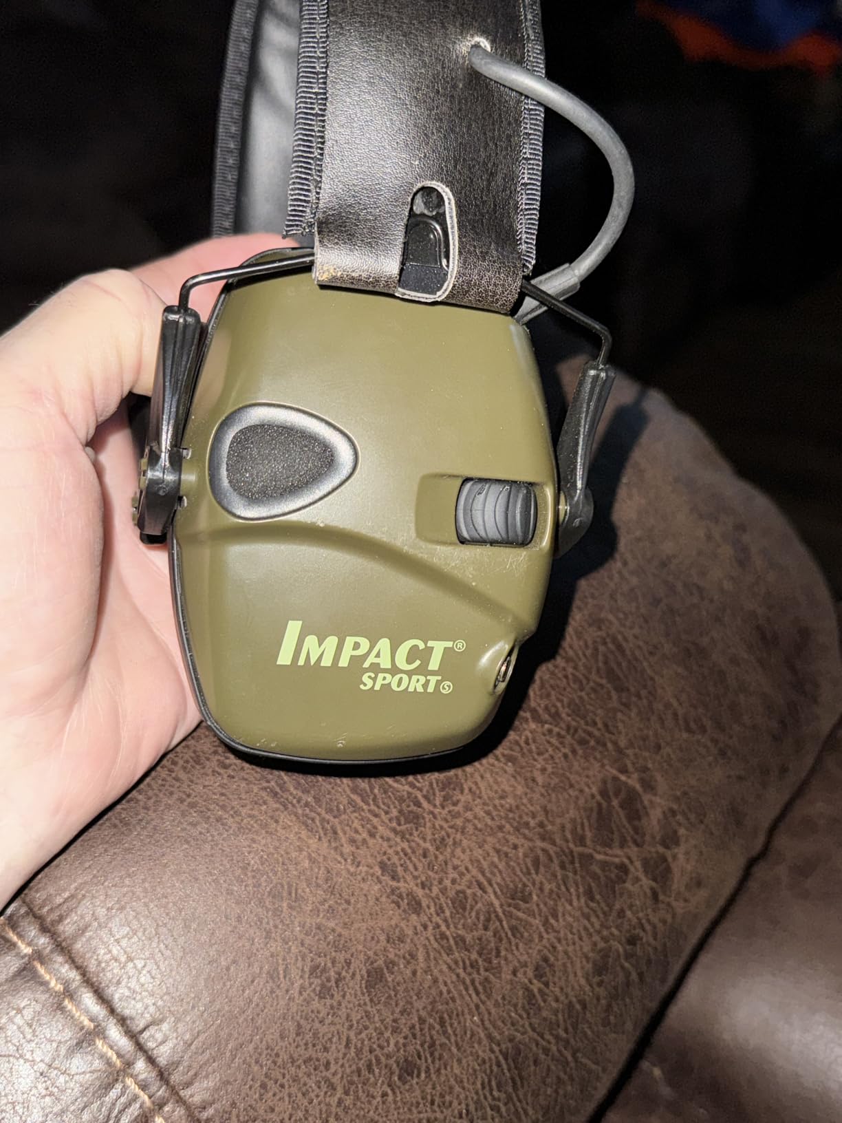 Howard Leight Impact Sport Sound Amplification Electronic Earmuff, Green customer photo 2