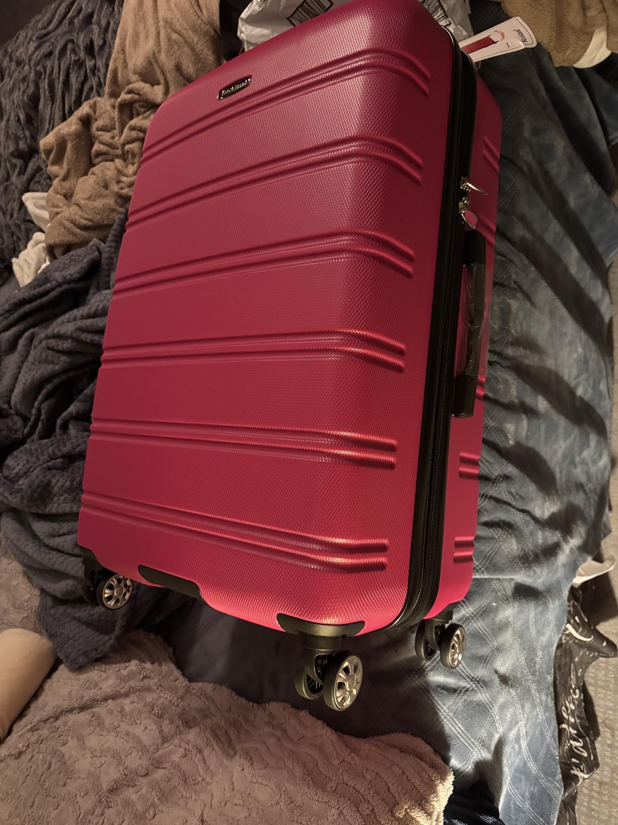 Rockland Melbourne Hardside Expandable Spinner Wheel Luggage, Orange, 3-Piece Set (20/24/28) customer photo 2