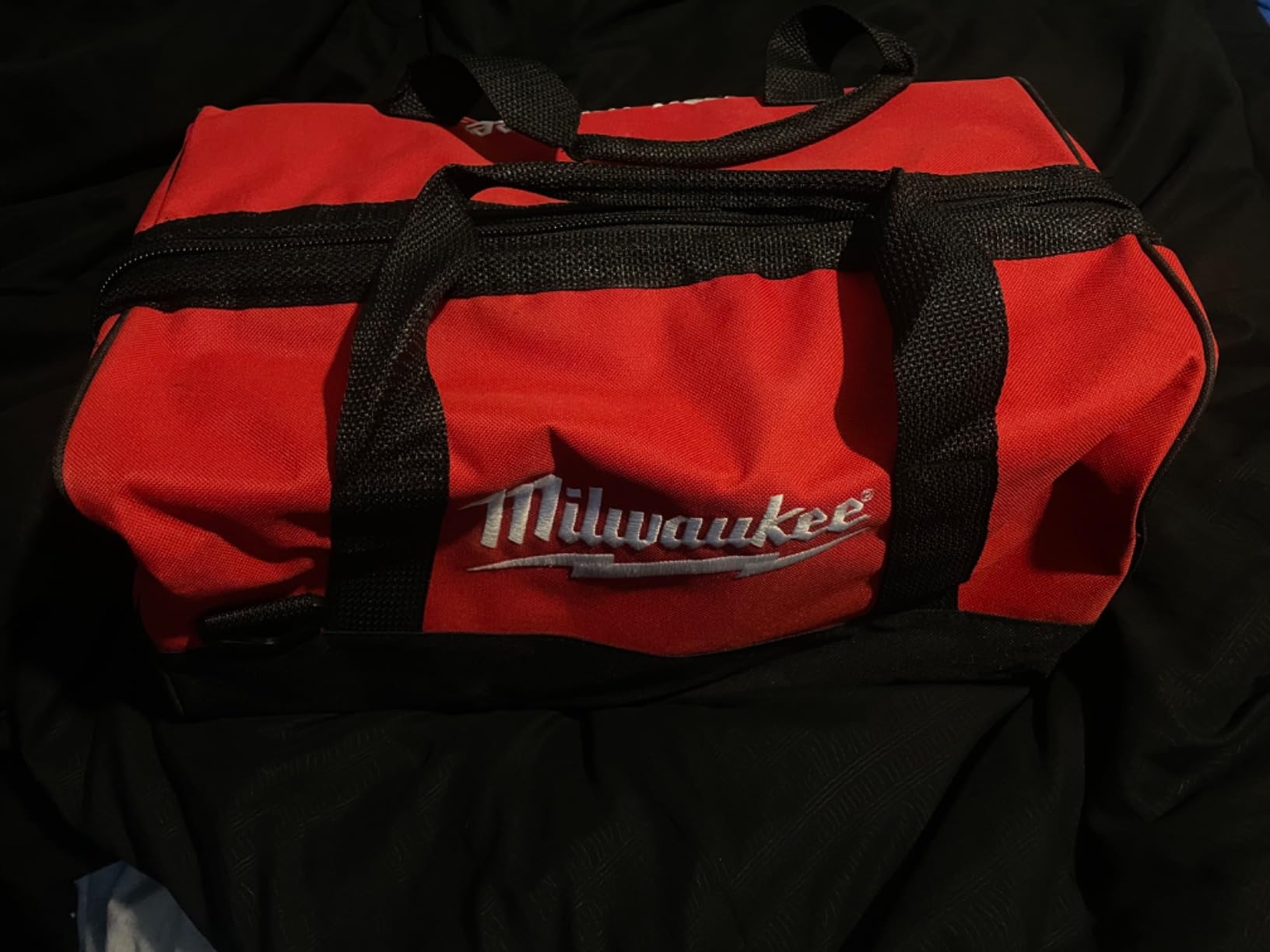 Milwaukee 2695-24 M18 18V Cordless Power Tool Combo Kit with Hammer Drill, Impact Driver, Reciprocating Saw, and Work Light (2 Batteries, Charger, and Tool Case Included) customer photo 1