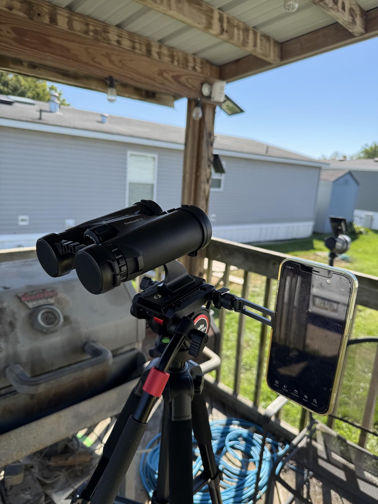Celestron - Outland X 8x42 Binoculars - Ideal for Birding and Outdoors - 42mm Objective Lenses - Wide 7 Degree Field of View - BaK-4 Prisms - Multi-Coated - Waterproof and Fogproof customer photo 1