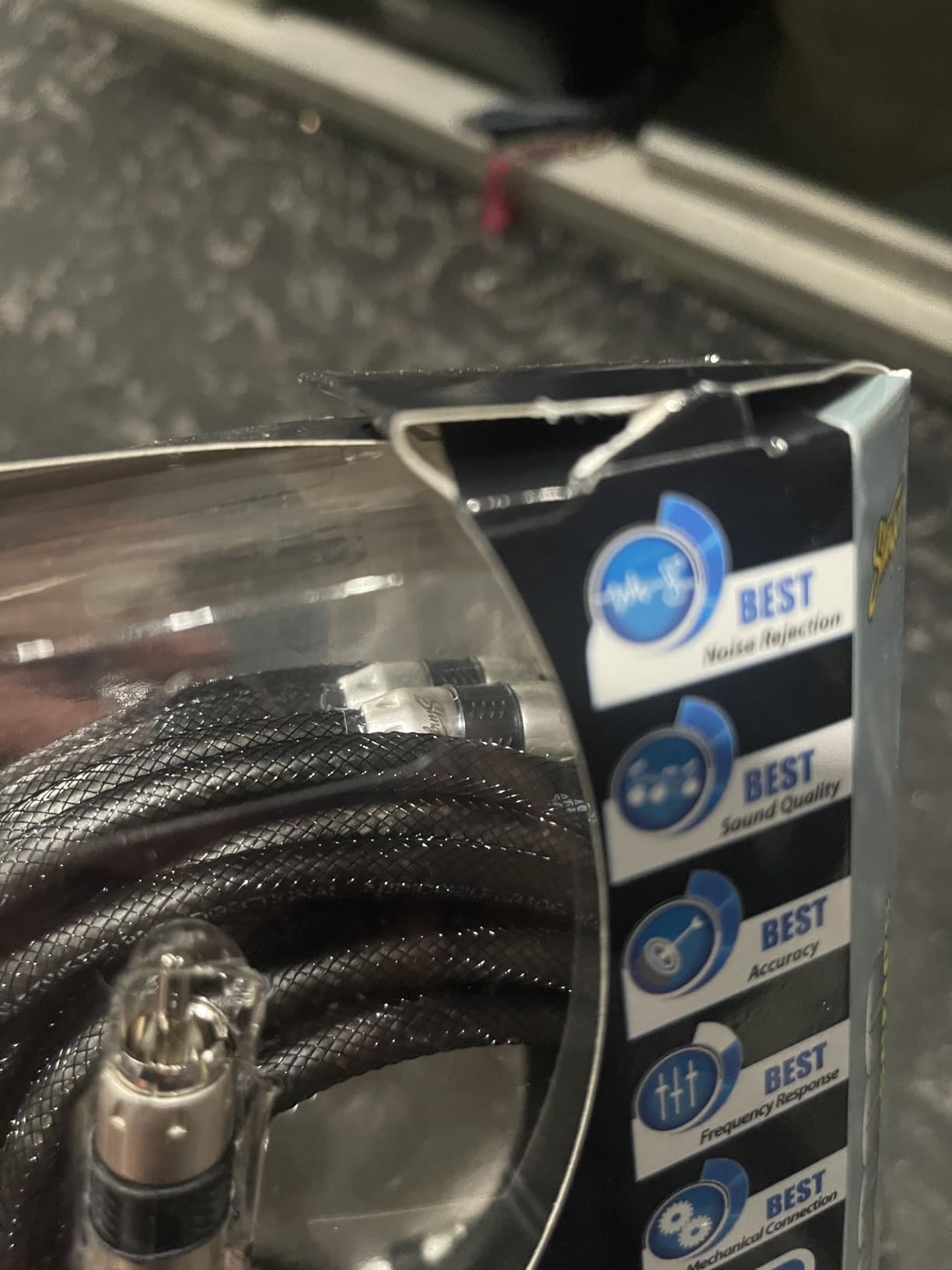 Stinger SI8217 17-Feet 2-Channel 8000 Series Audiophile Grade RCA Interconnect Cable customer photo 1